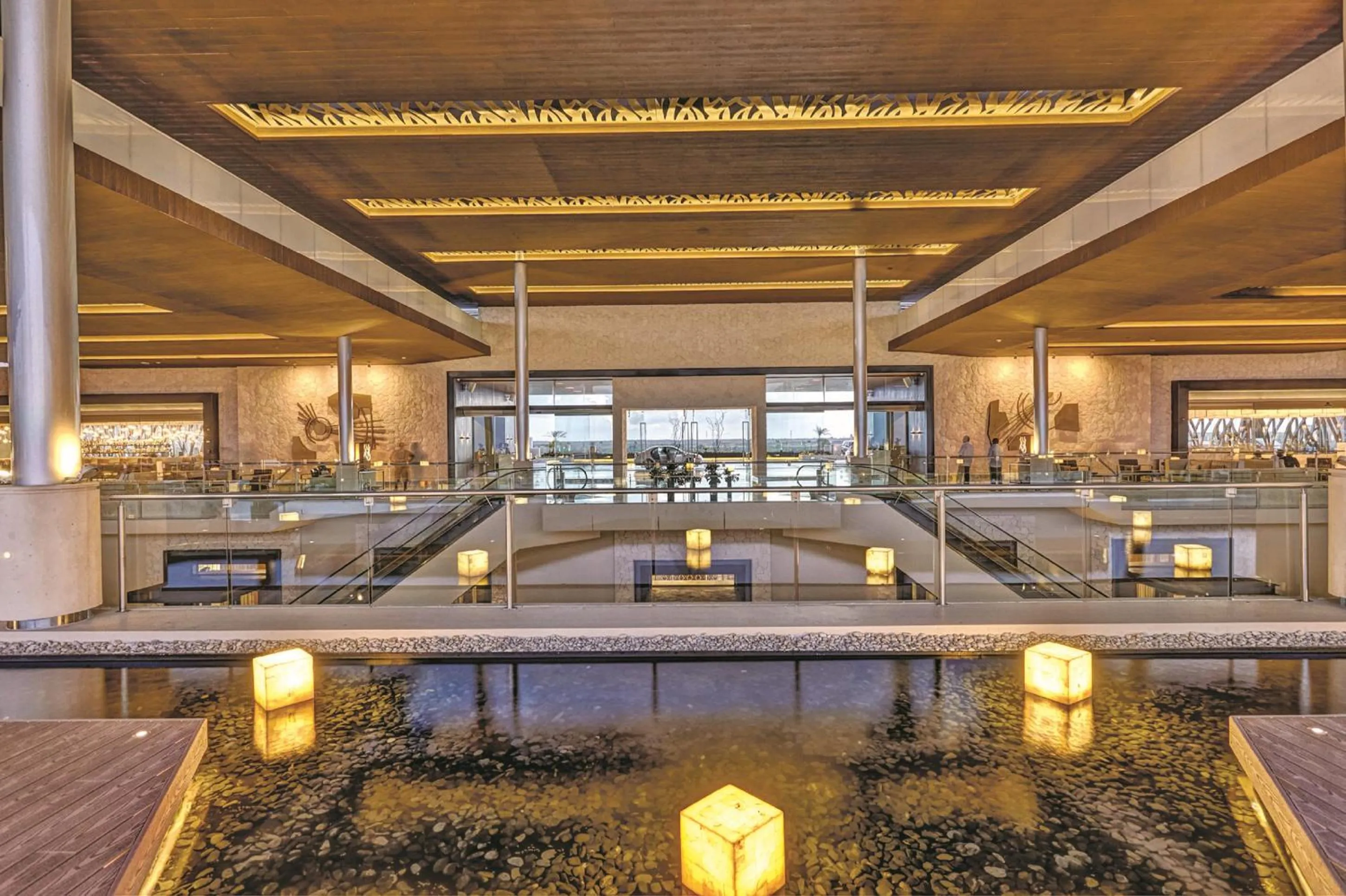 Lobby or reception in Royalton Hideaway Riviera Cancun, An Autograph Collection All-Inclusive Resort - Adults Only