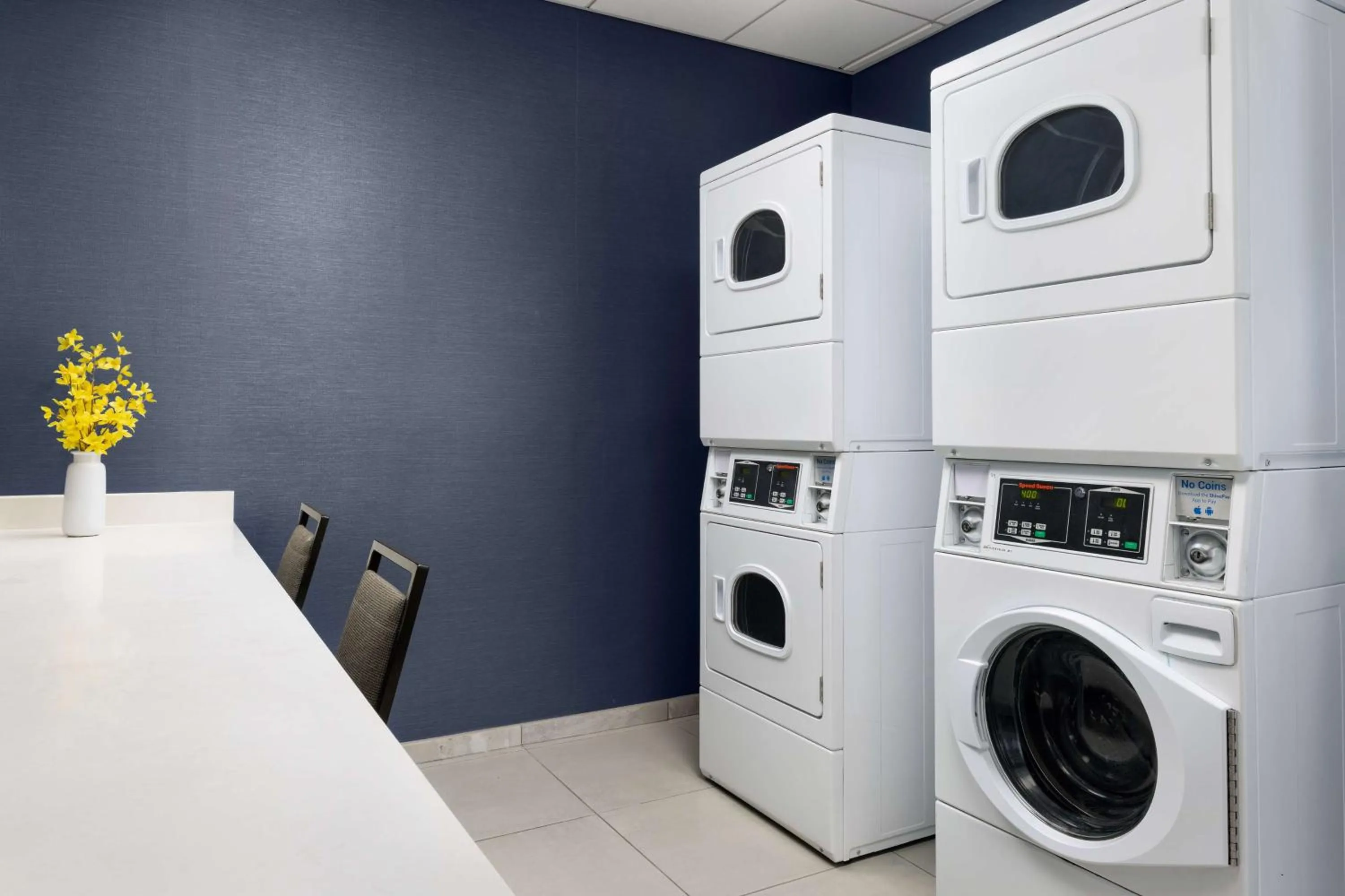 Property building in Hilton Garden Inn Palo Alto