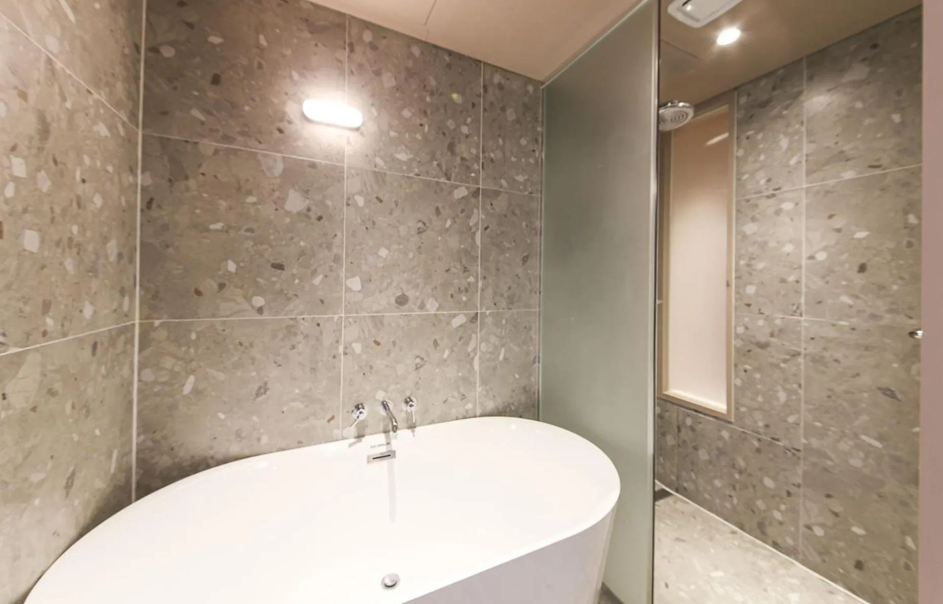 뮤트호텔 대연 MUTE HOTEL Daeyeon Busan