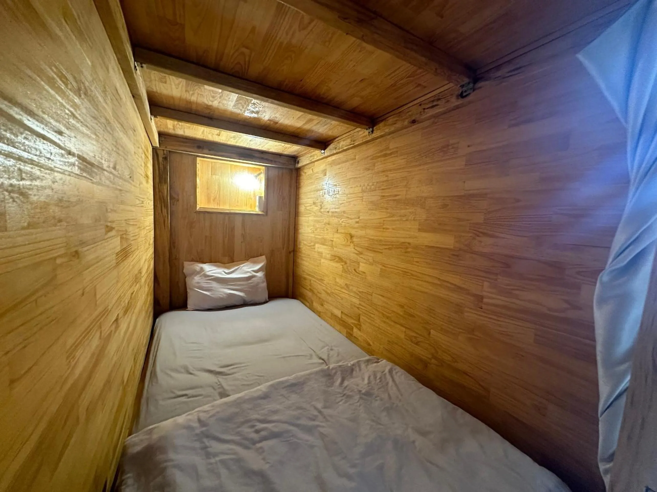 Bedroom, Bed in SPOT ON 1229 Happy Dream Homestay