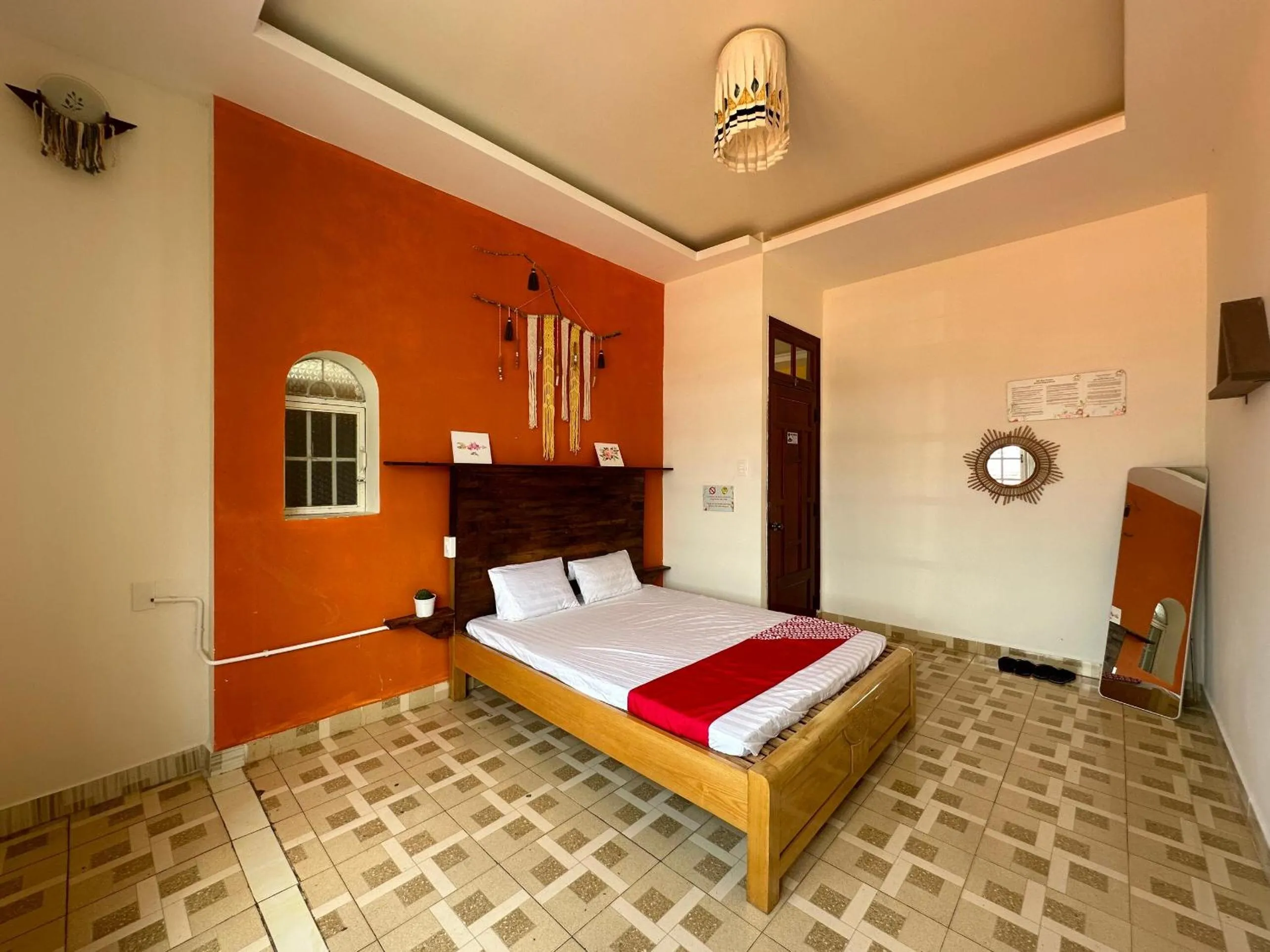Bedroom, Bed in SPOT ON 1229 Happy Dream Homestay