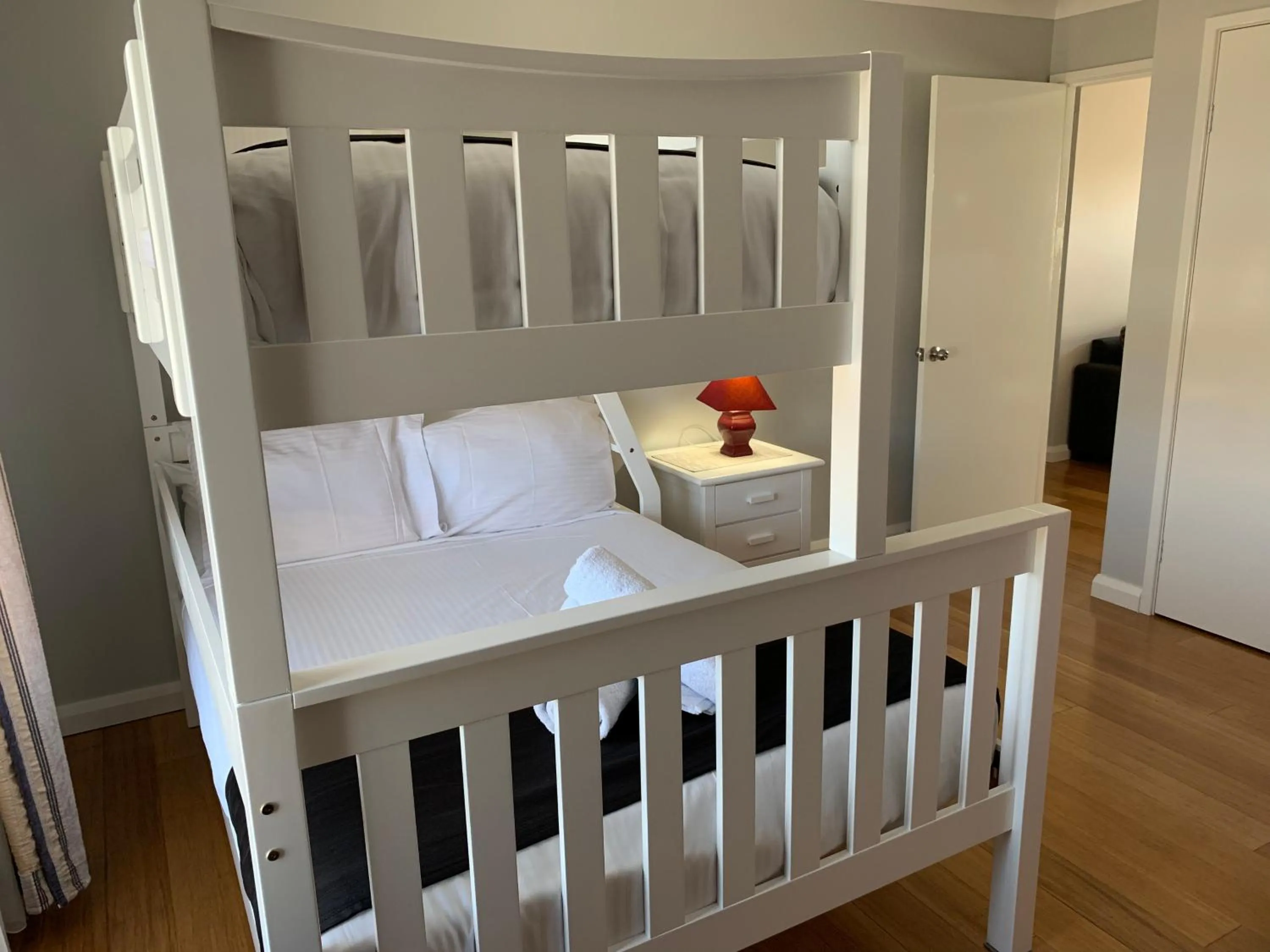 Bed in Branxton House Motel