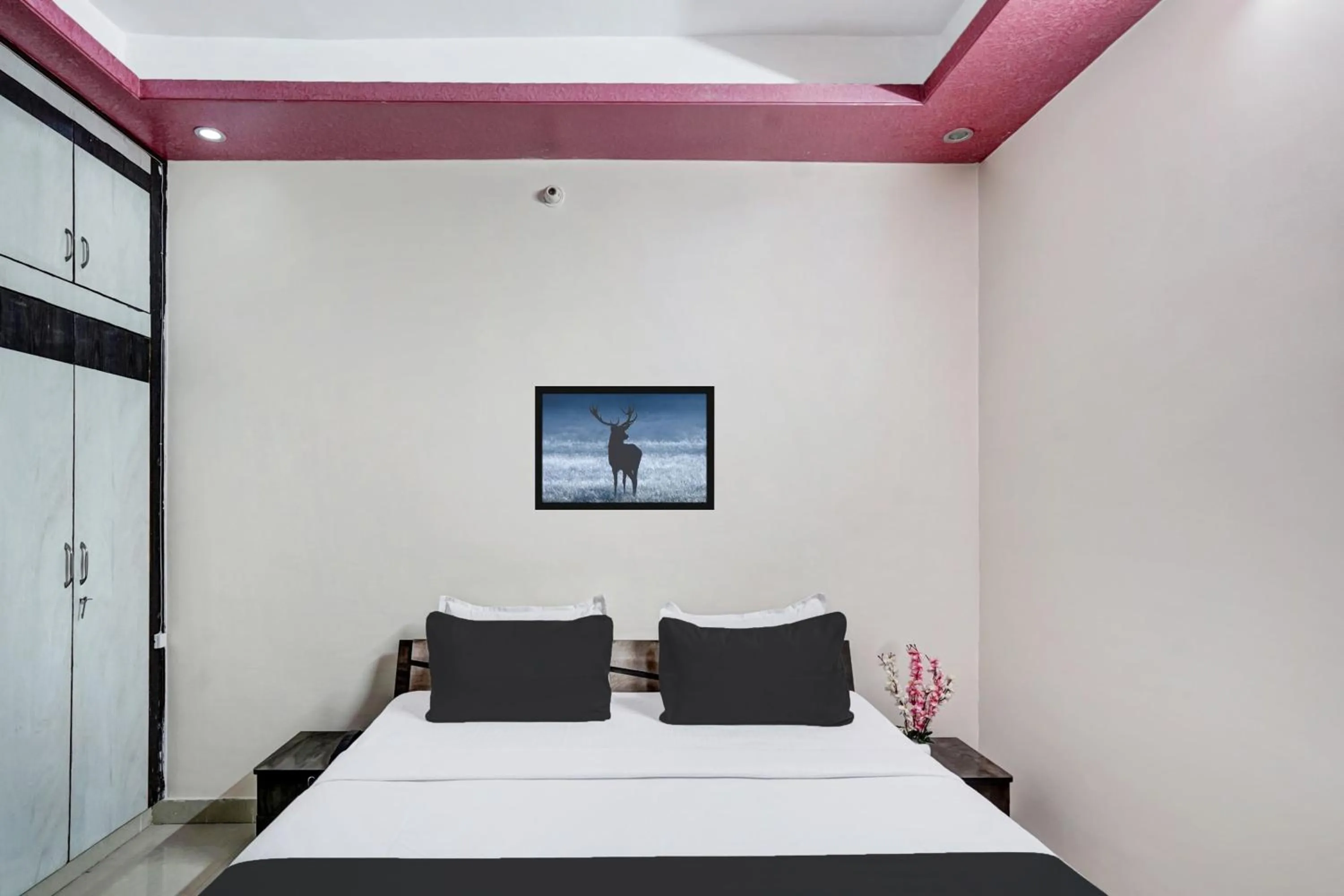 Bedroom, Bed in Hotel O Rudra palace