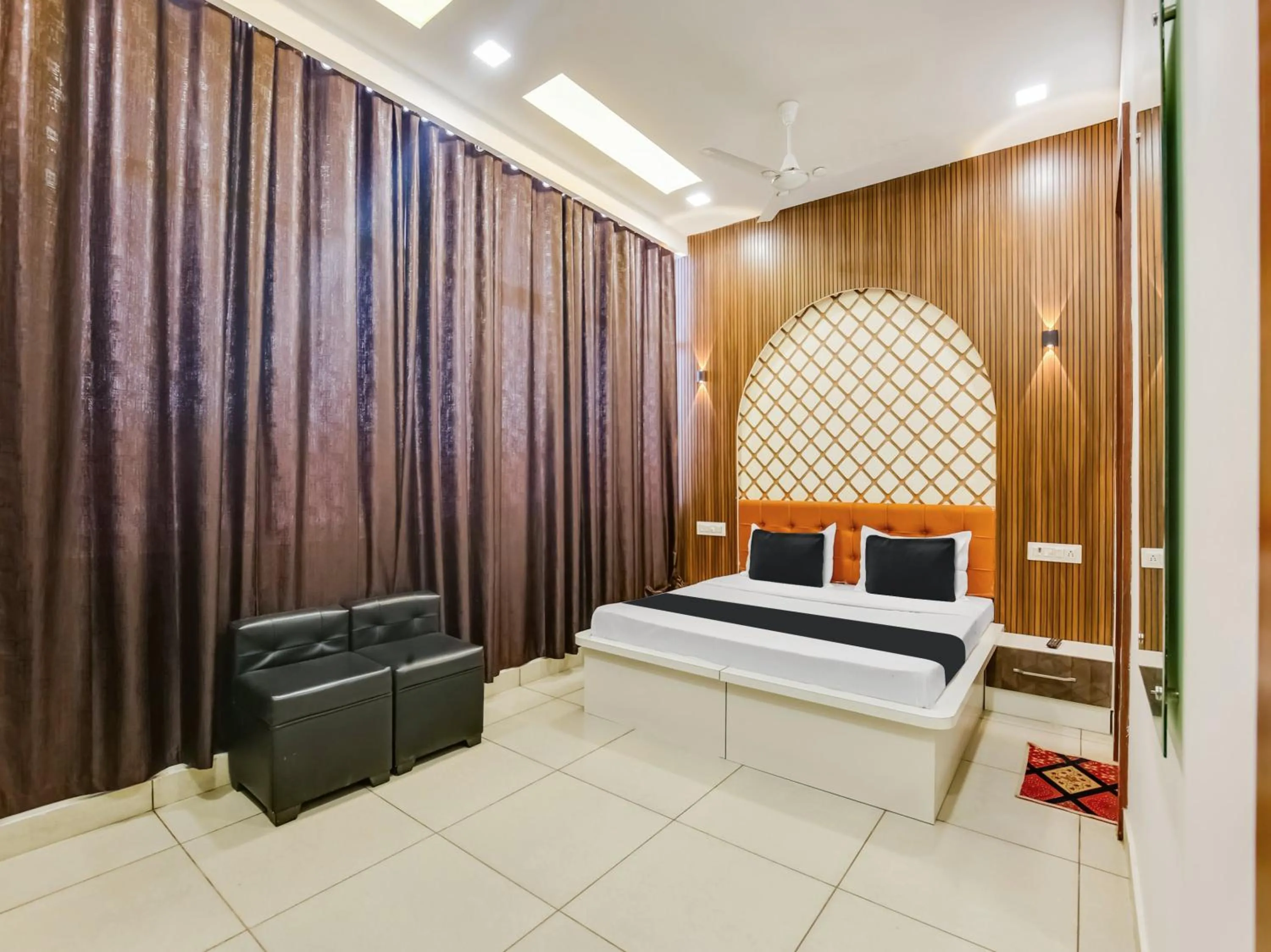 Bedroom in Hotel O Green In