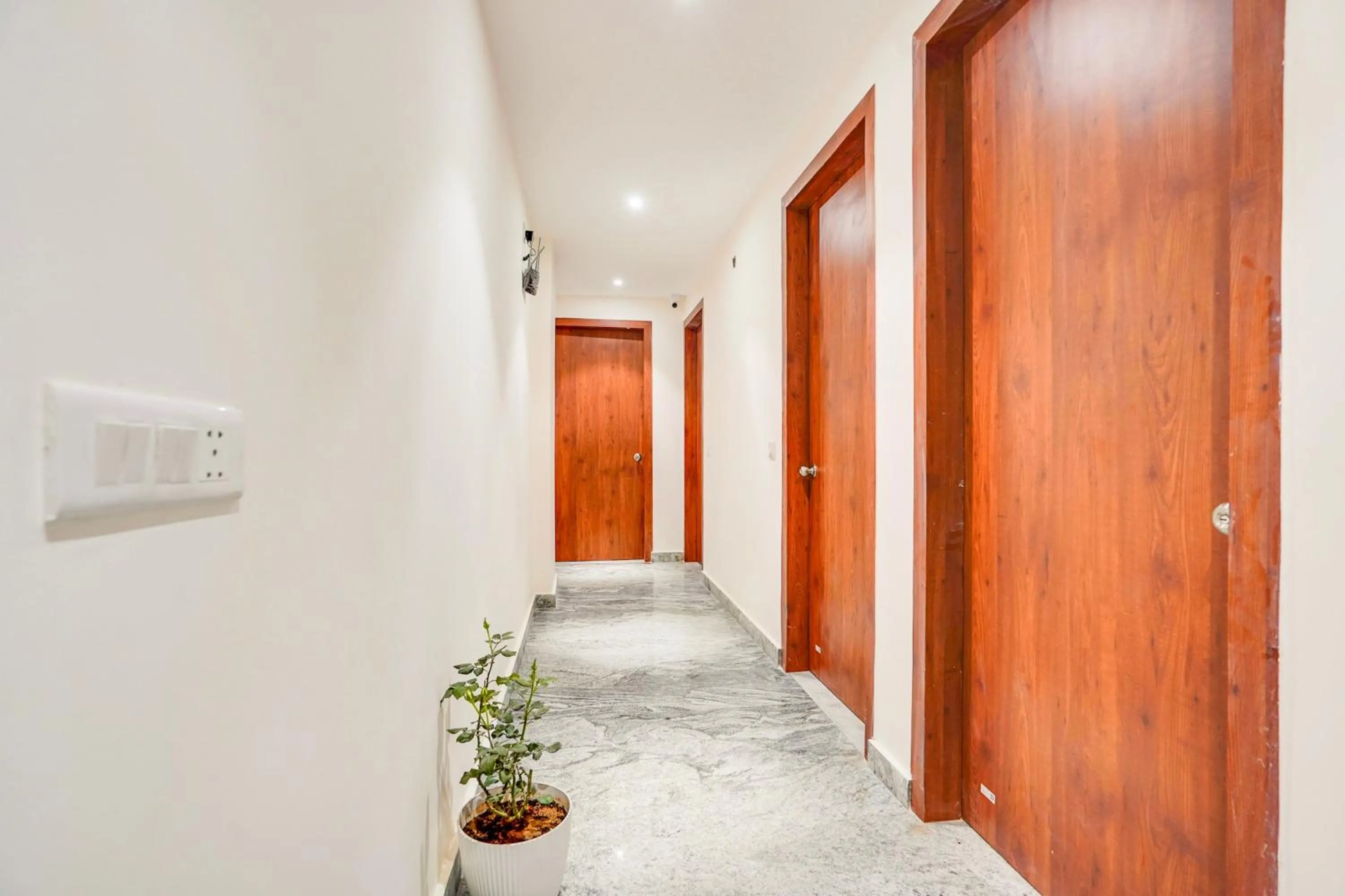 Lobby or reception in HOTEL RETREAT INN