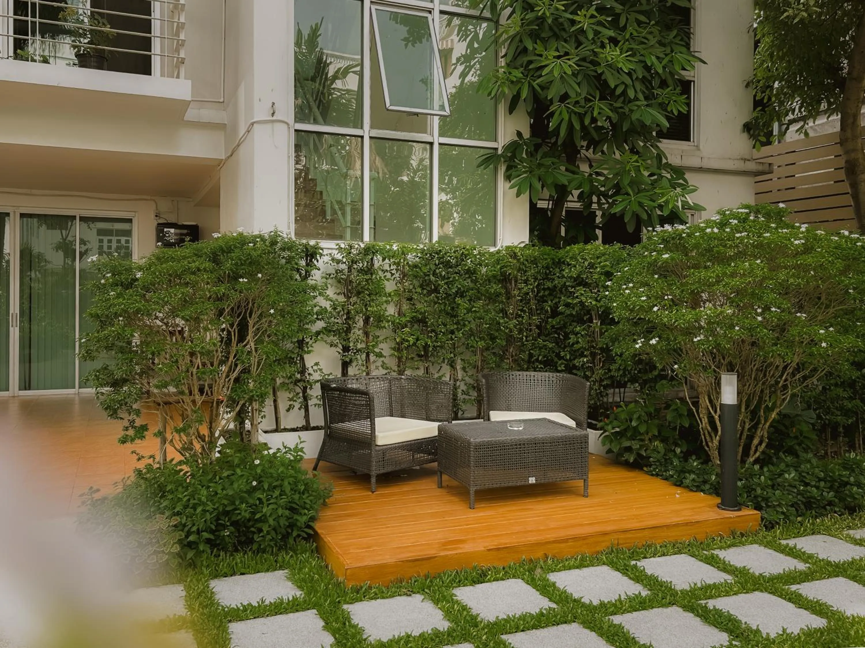 Seating area in Townhouse PK Garden