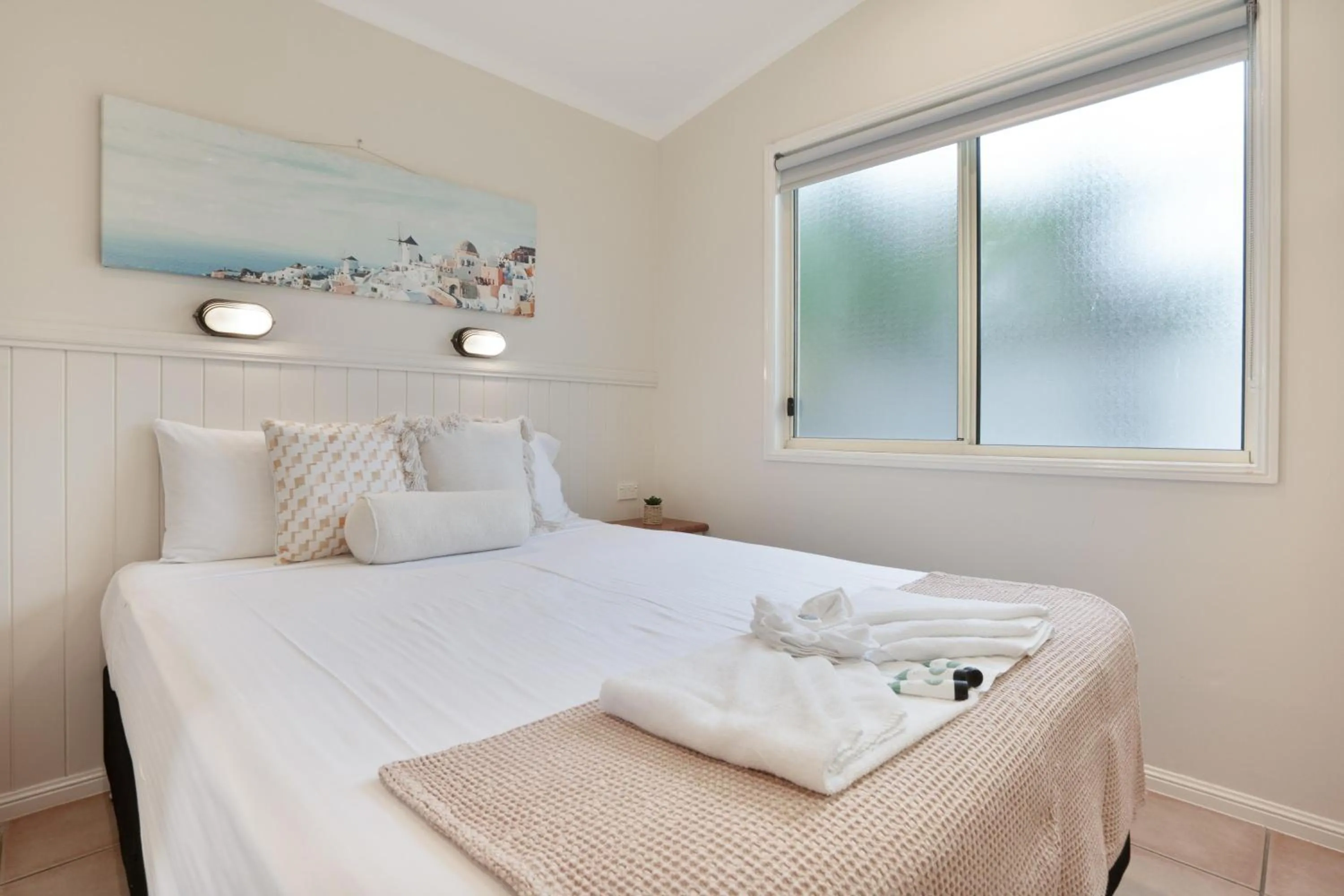 Bed in Tasman Holiday Parks - Torquay Palms