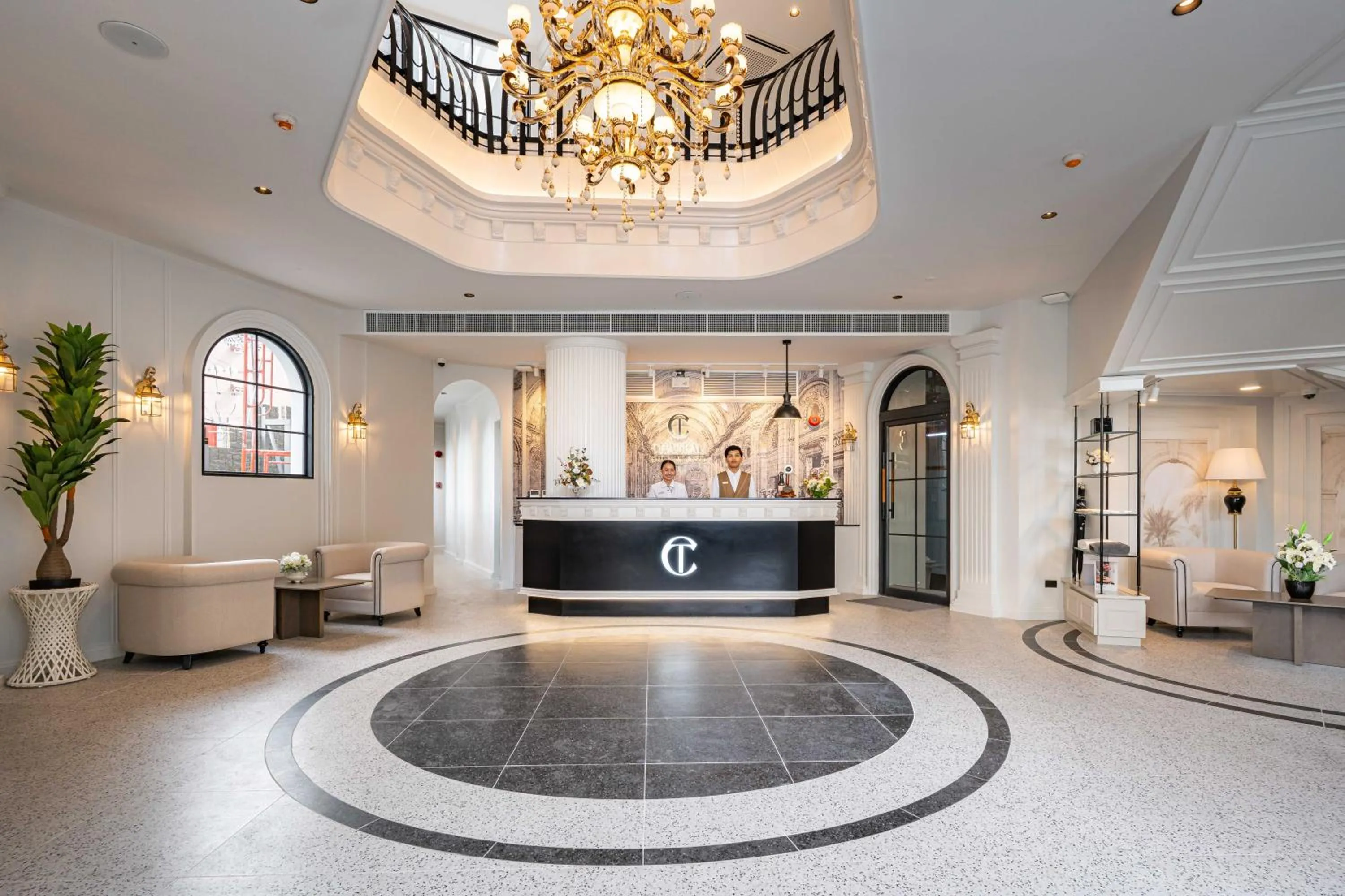 Lobby or reception in Chateau Du Village Patong