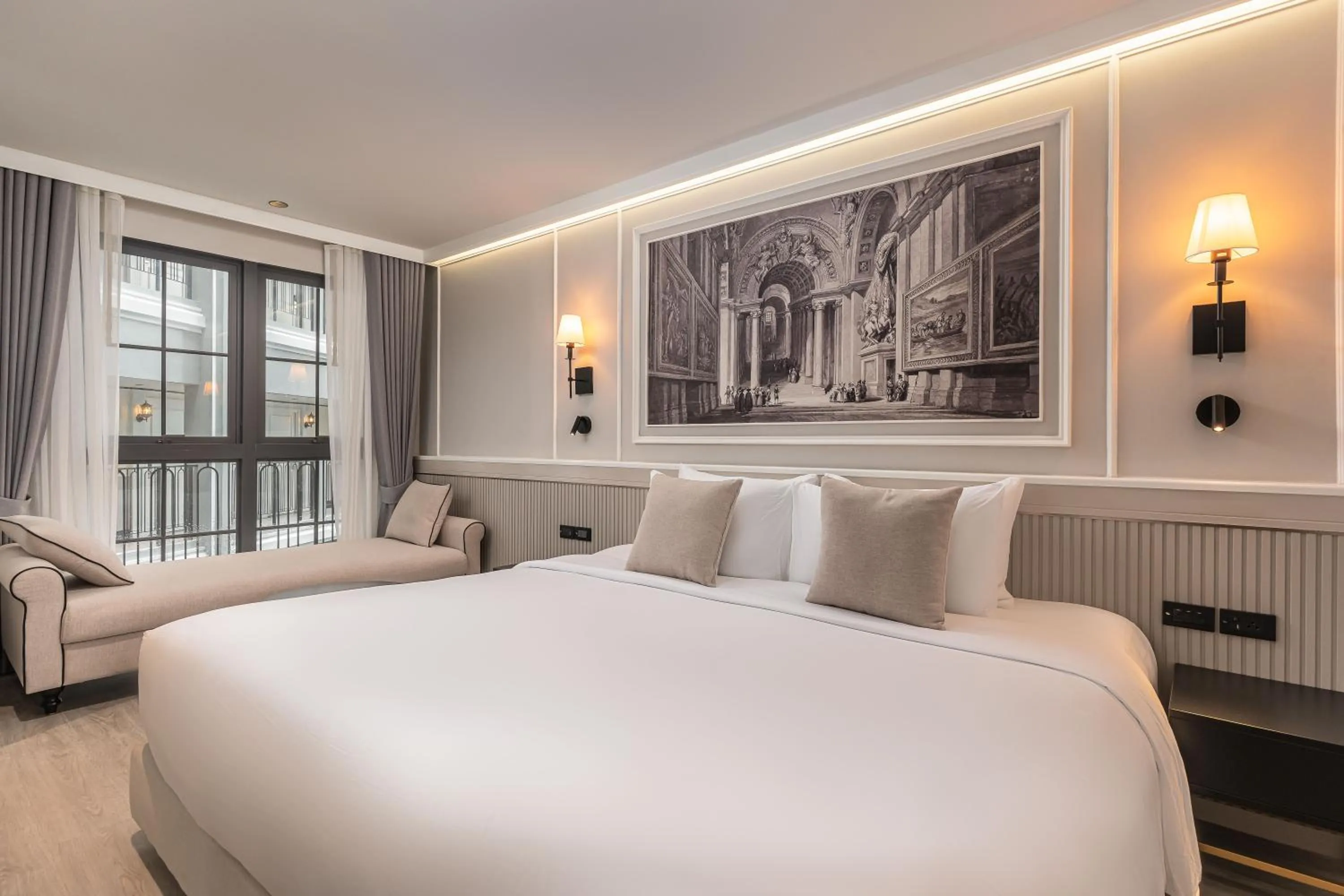 Bedroom, Bed in Chateau Du Village Patong