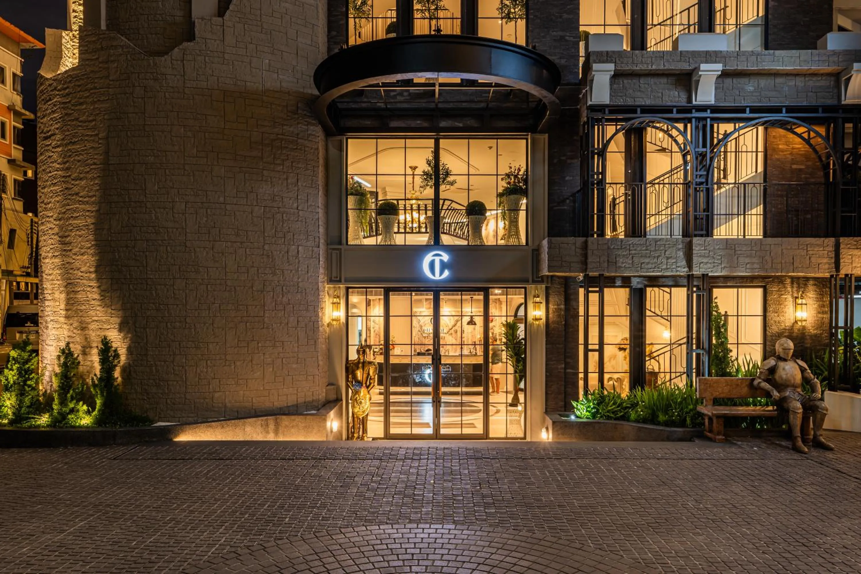 Property building in Chateau Du Village Patong