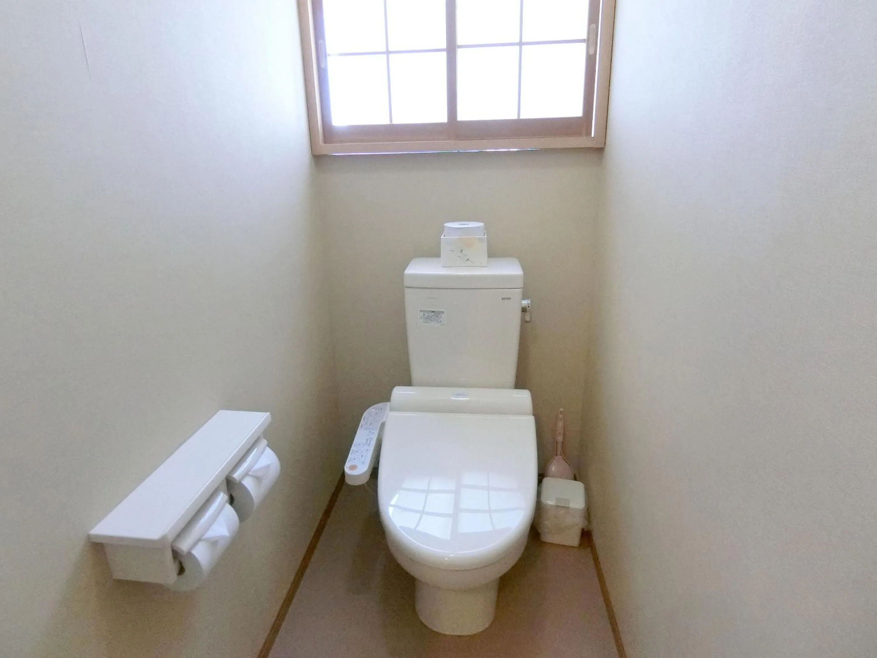 Toilet in Yurakuan Miyazaki