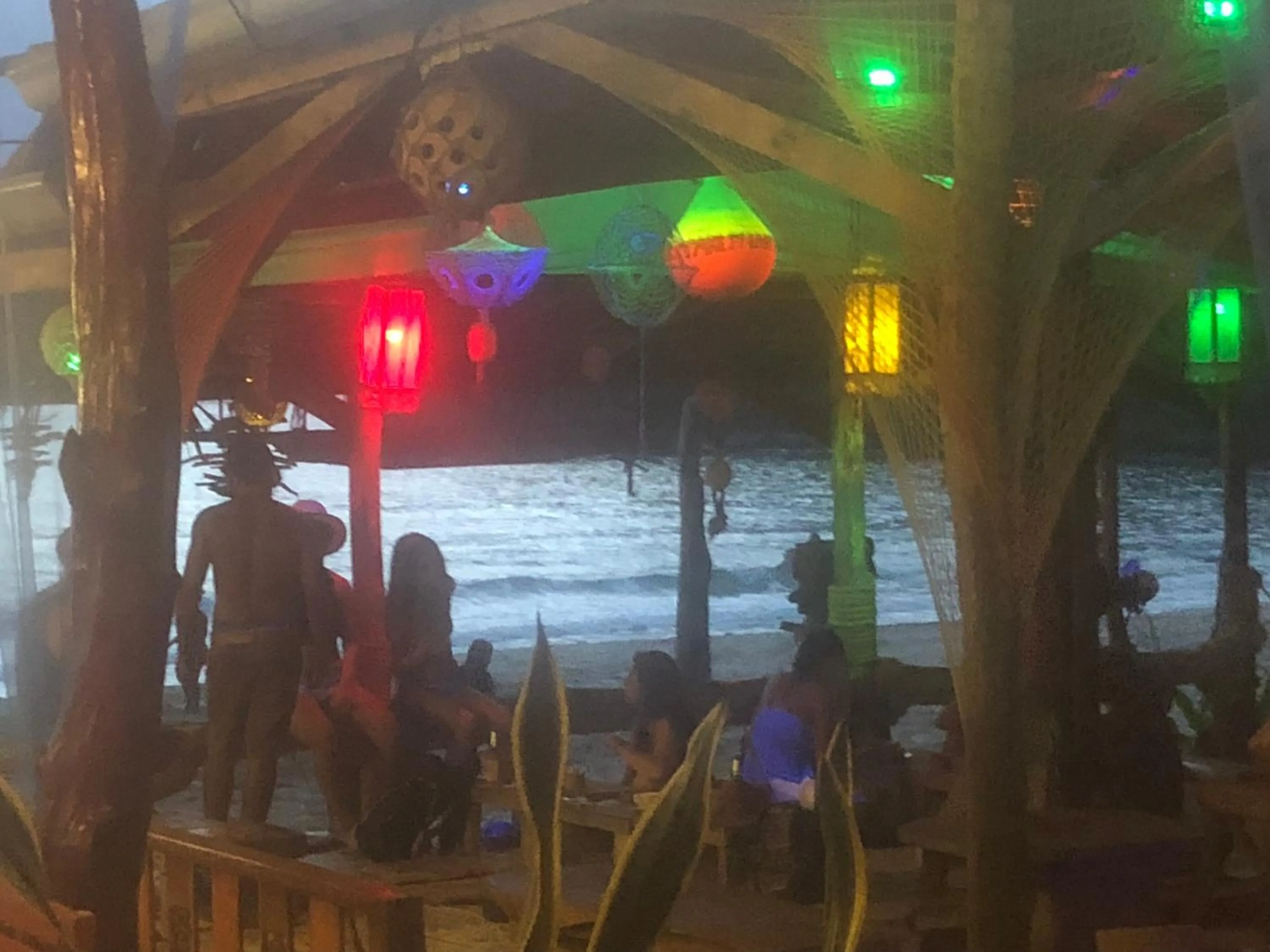 Evening entertainment in Klong Jark Bungalows