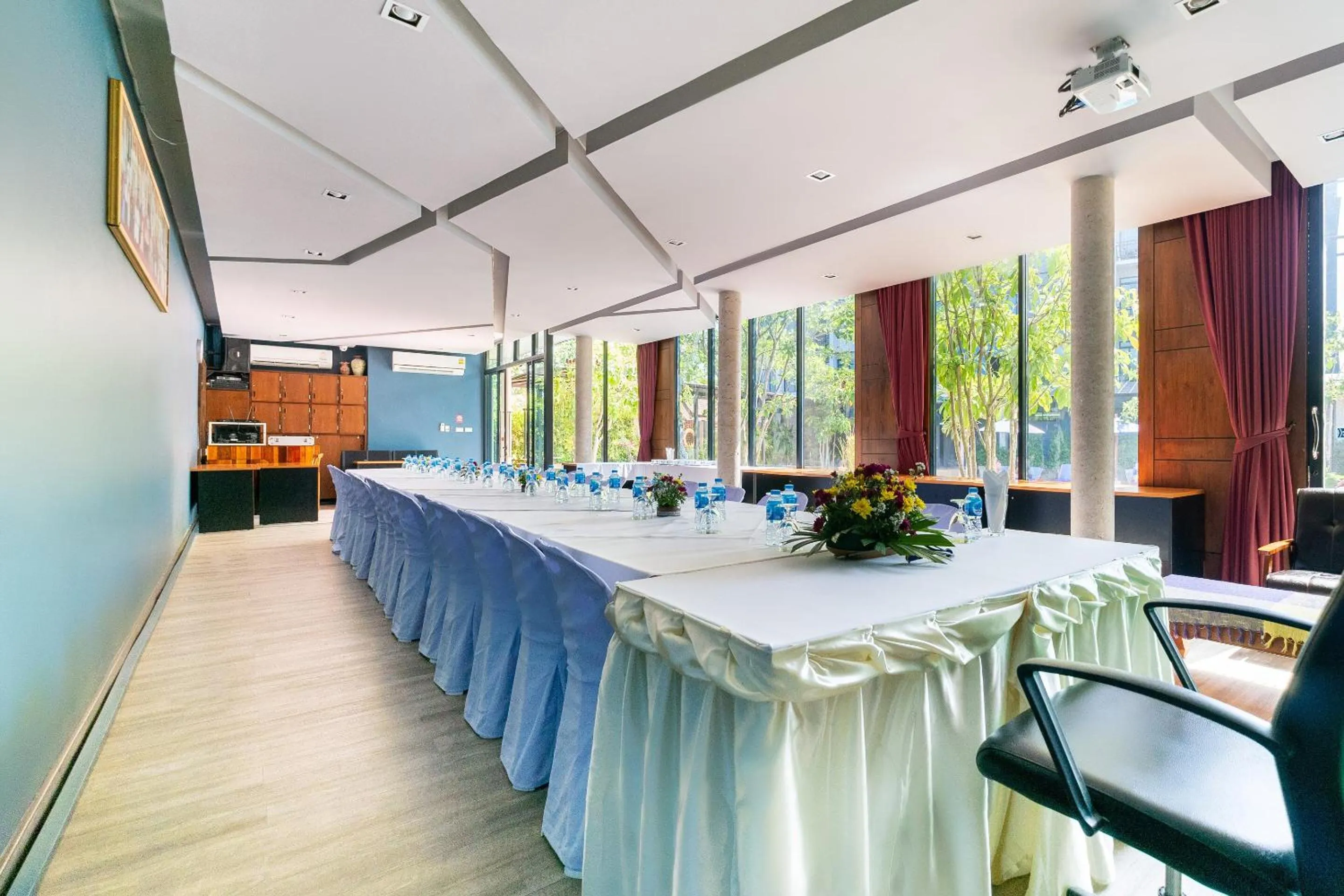 Business facilities in The Tama Hotel- SHA Plus