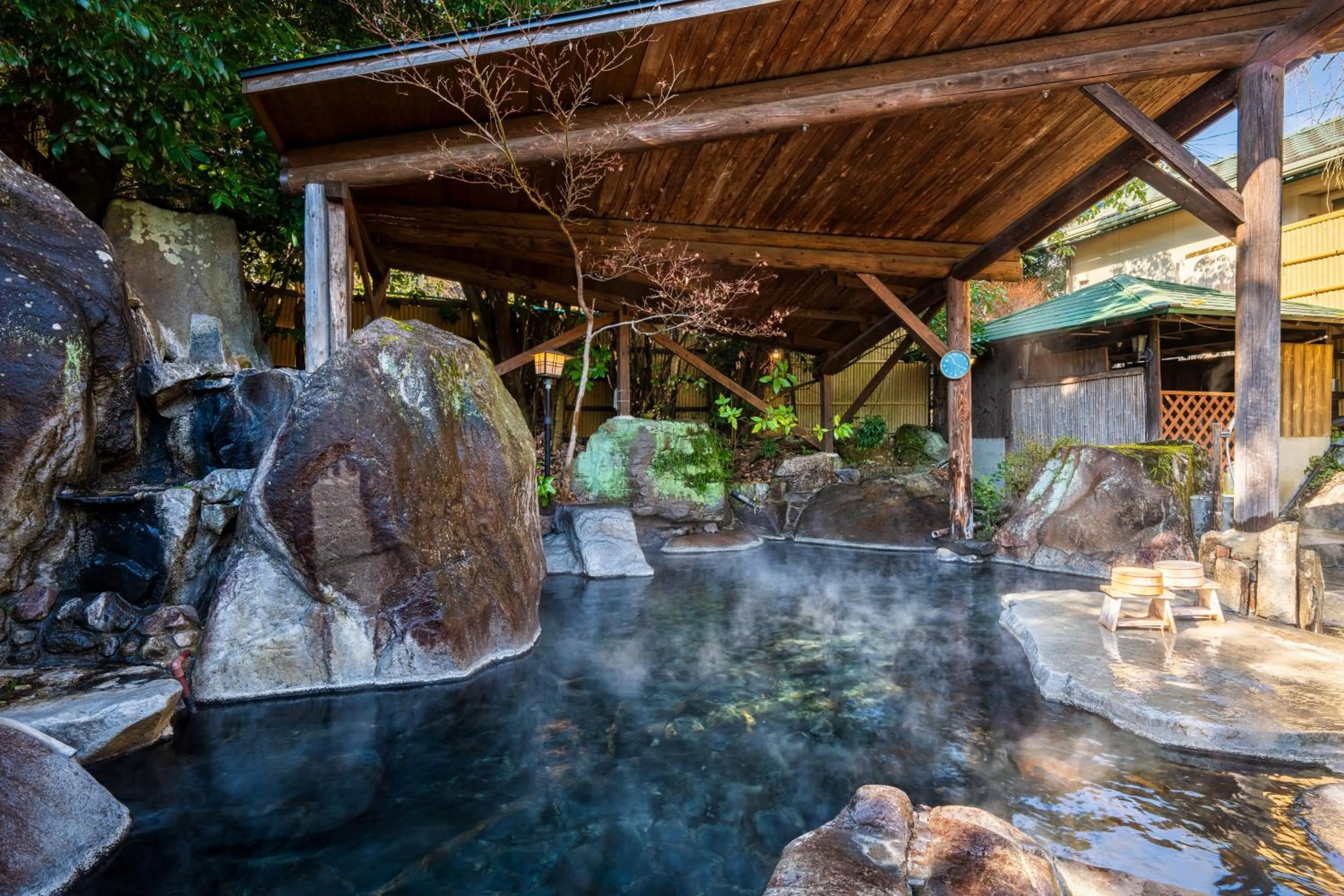 Day in Pension Yufuin