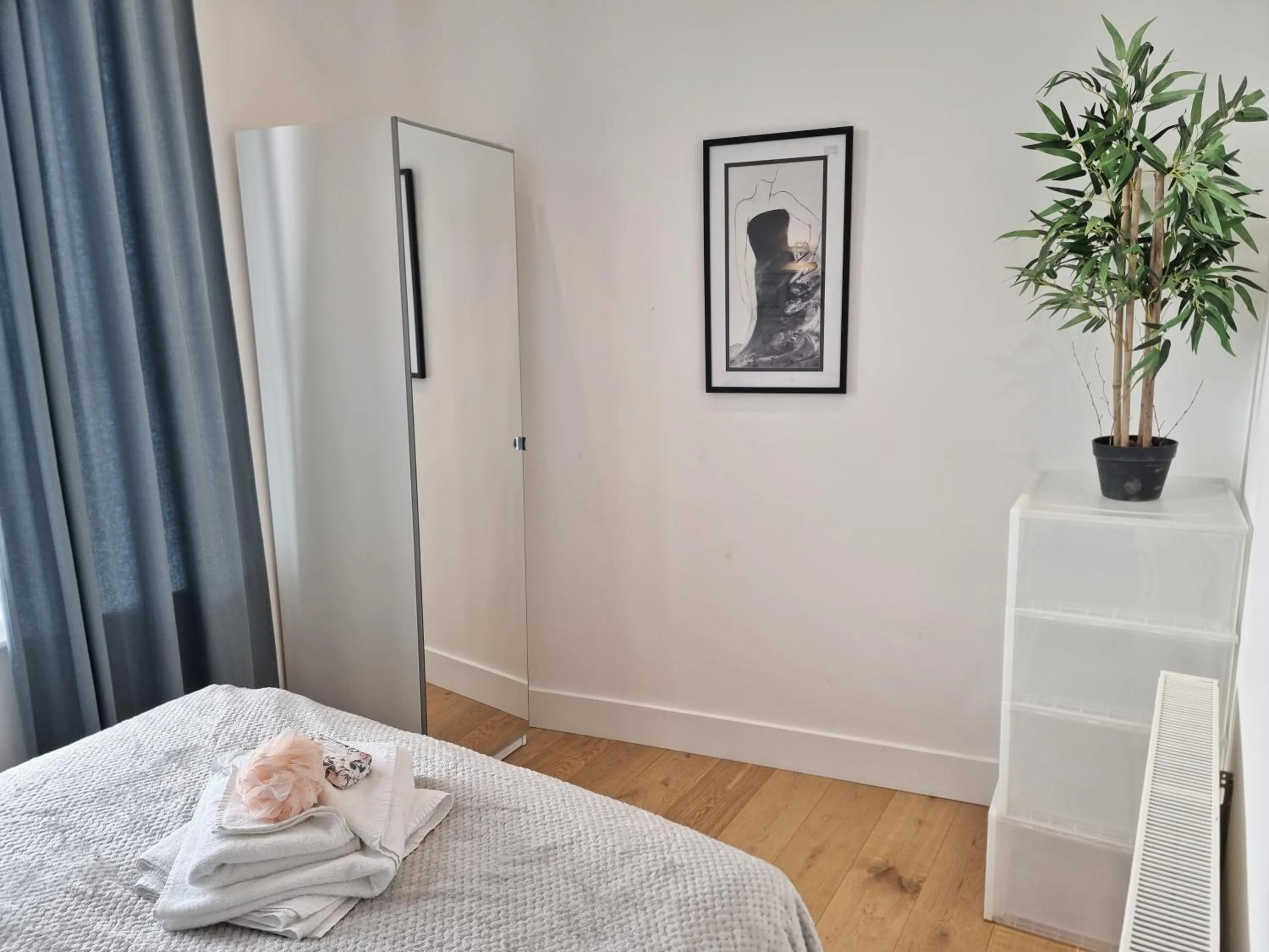 Bed in Shard View Apartments