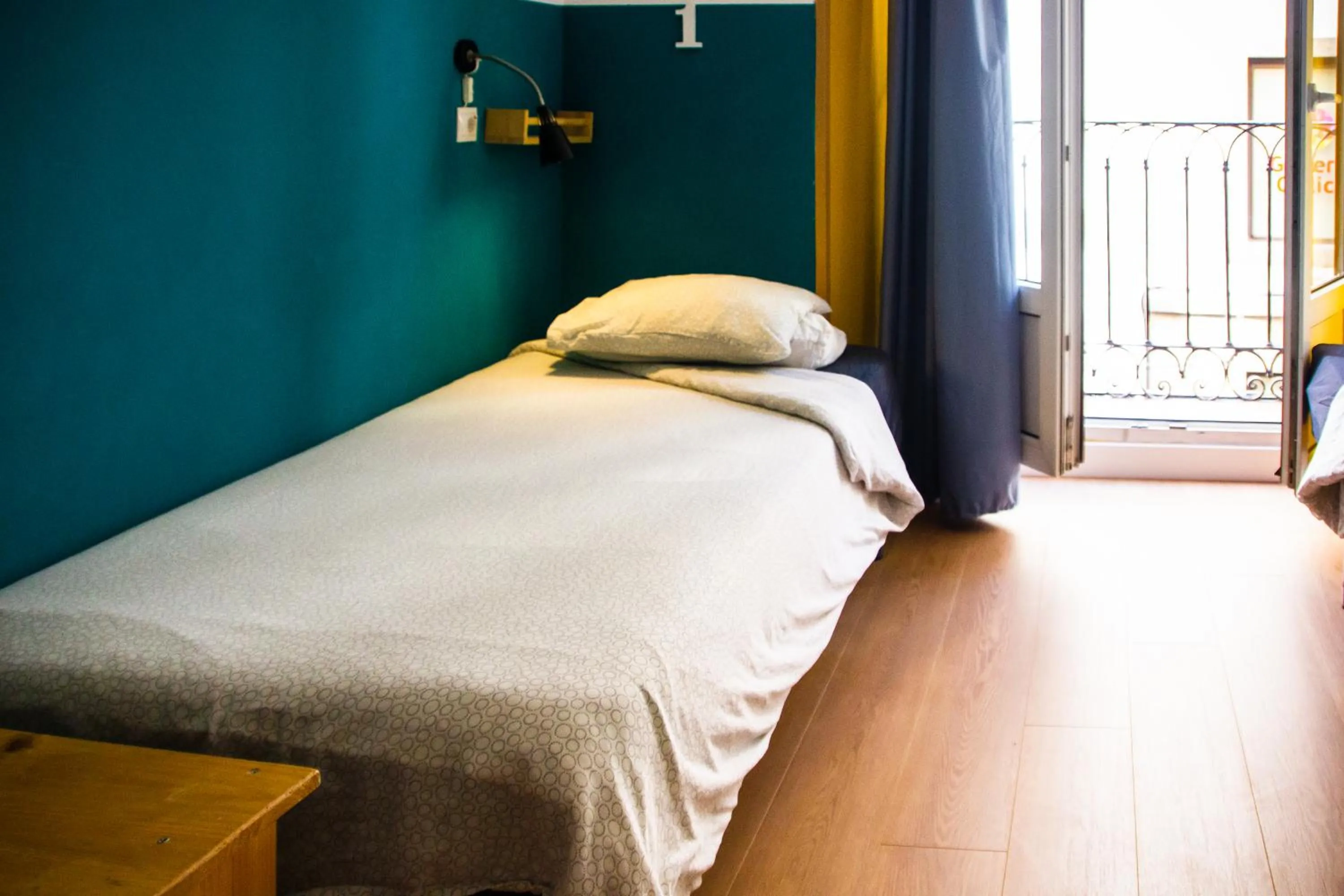 Bed in Onefam Sungate