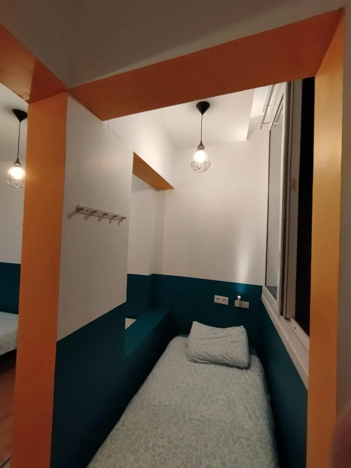 Bed in Onefam Sungate