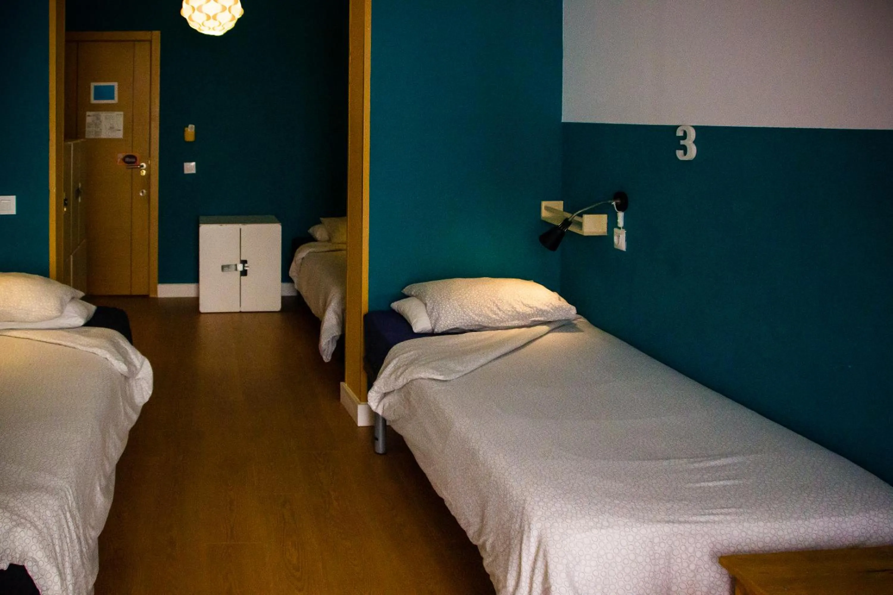 Bedroom, Bed in Onefam Sungate