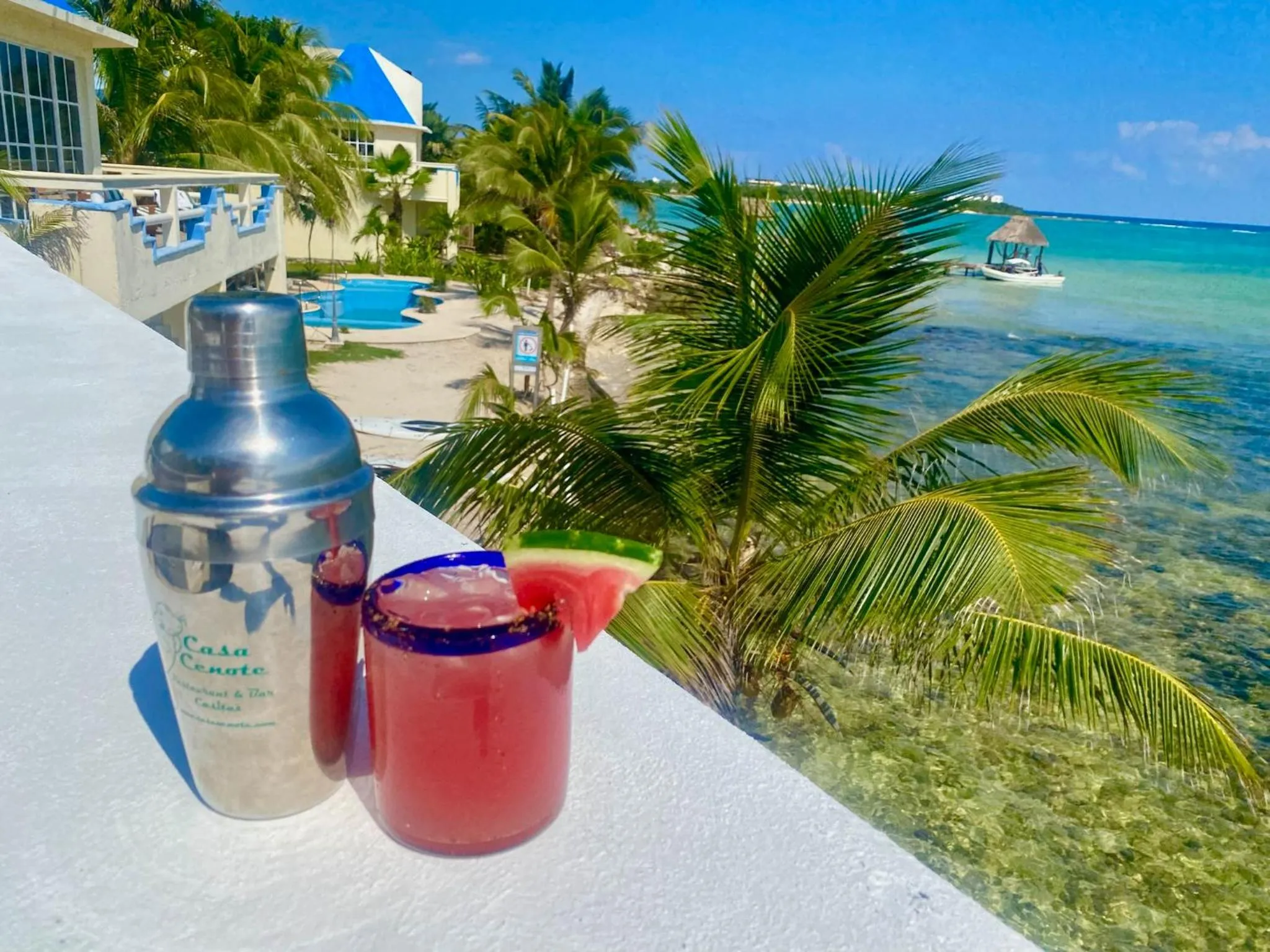 Restaurant/places to eat in Casa Cenote Hotel