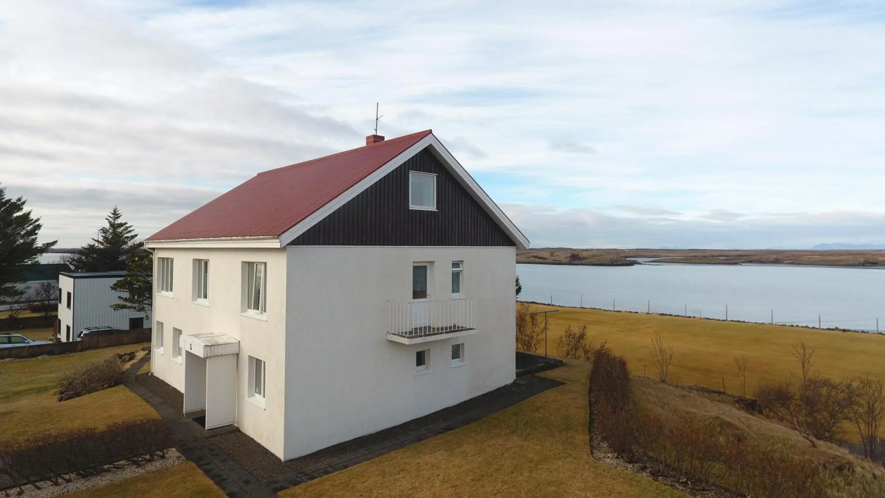 Property building in Setrið Guesthouse