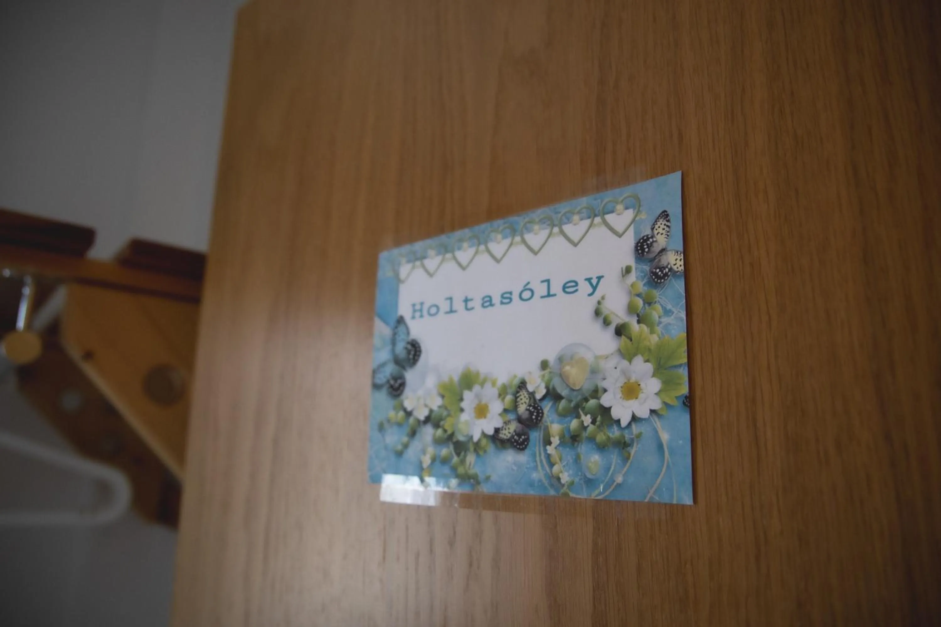 Text overlay in Setrið Guesthouse