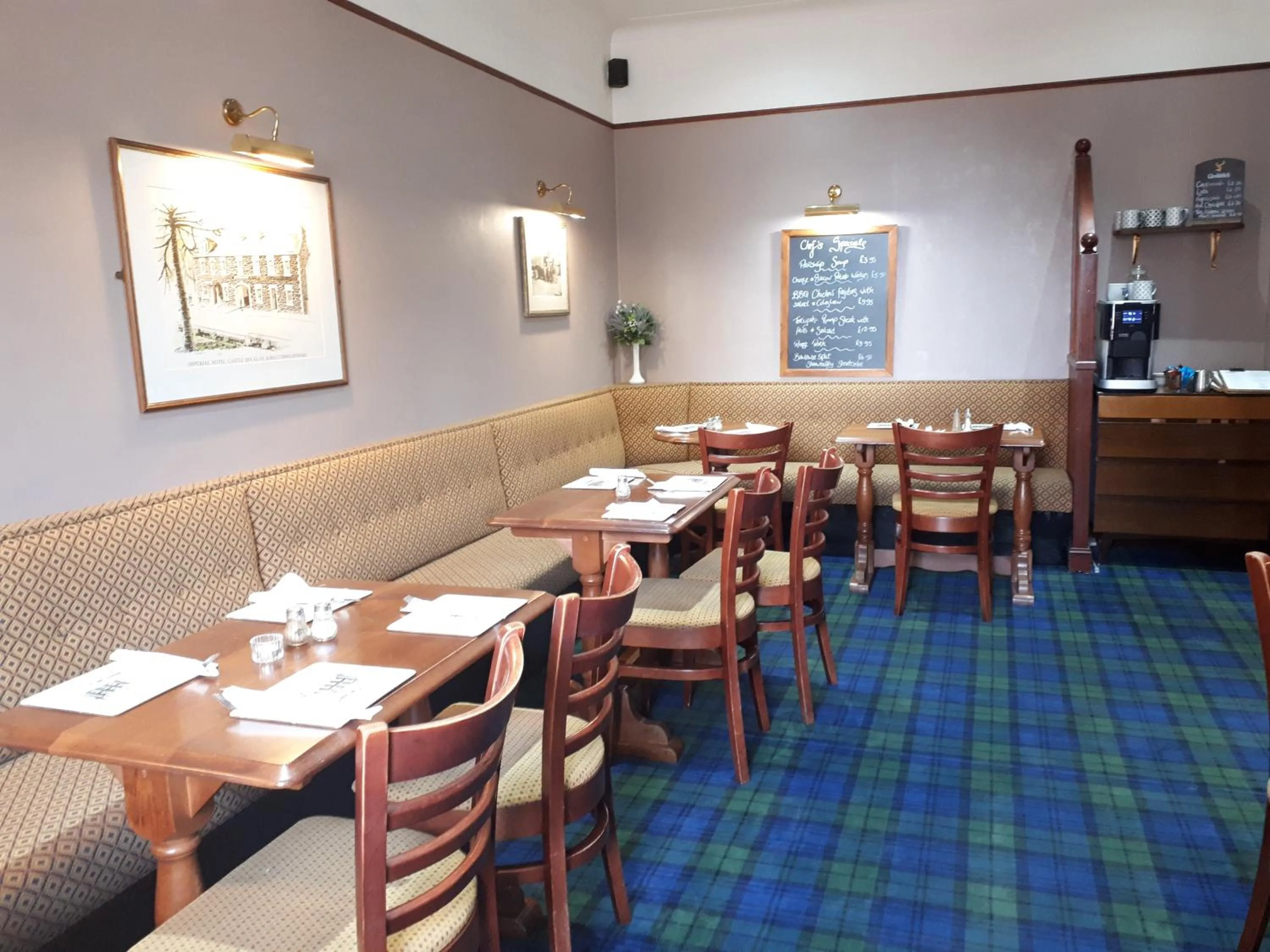 Lunch in The Imperial Hotel