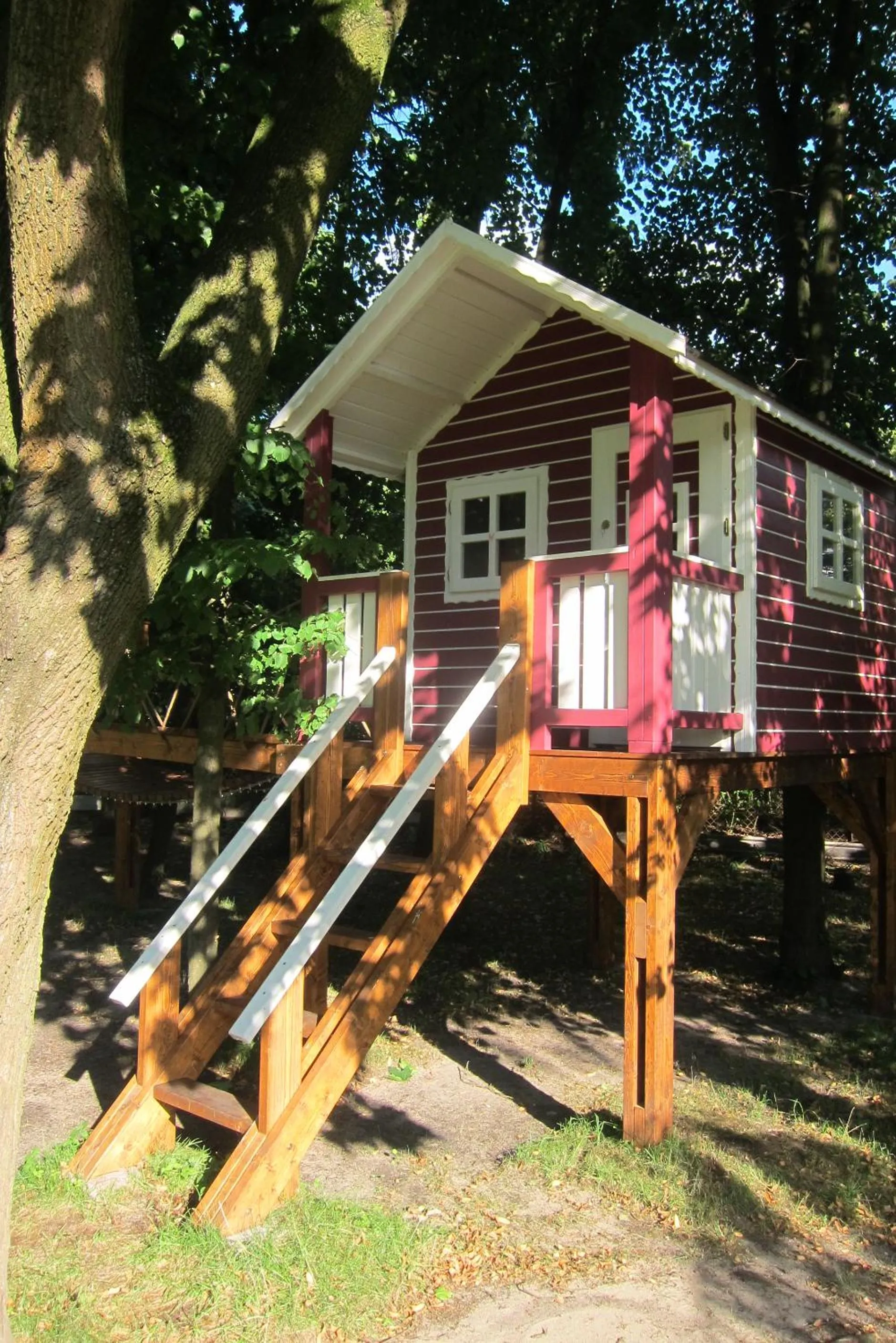 Children play ground in Willa Puławianka