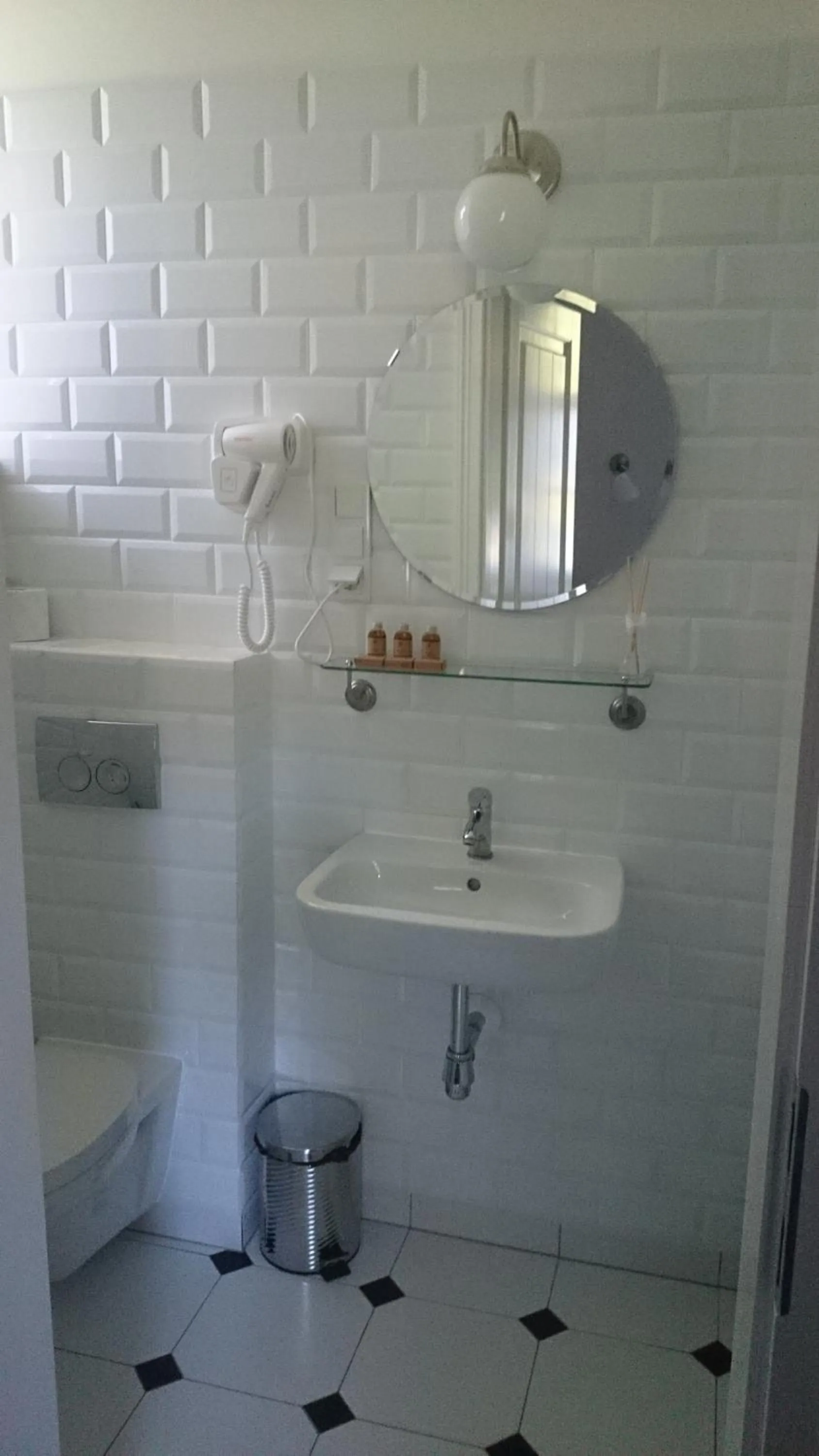 Bathroom in Willa Puławianka