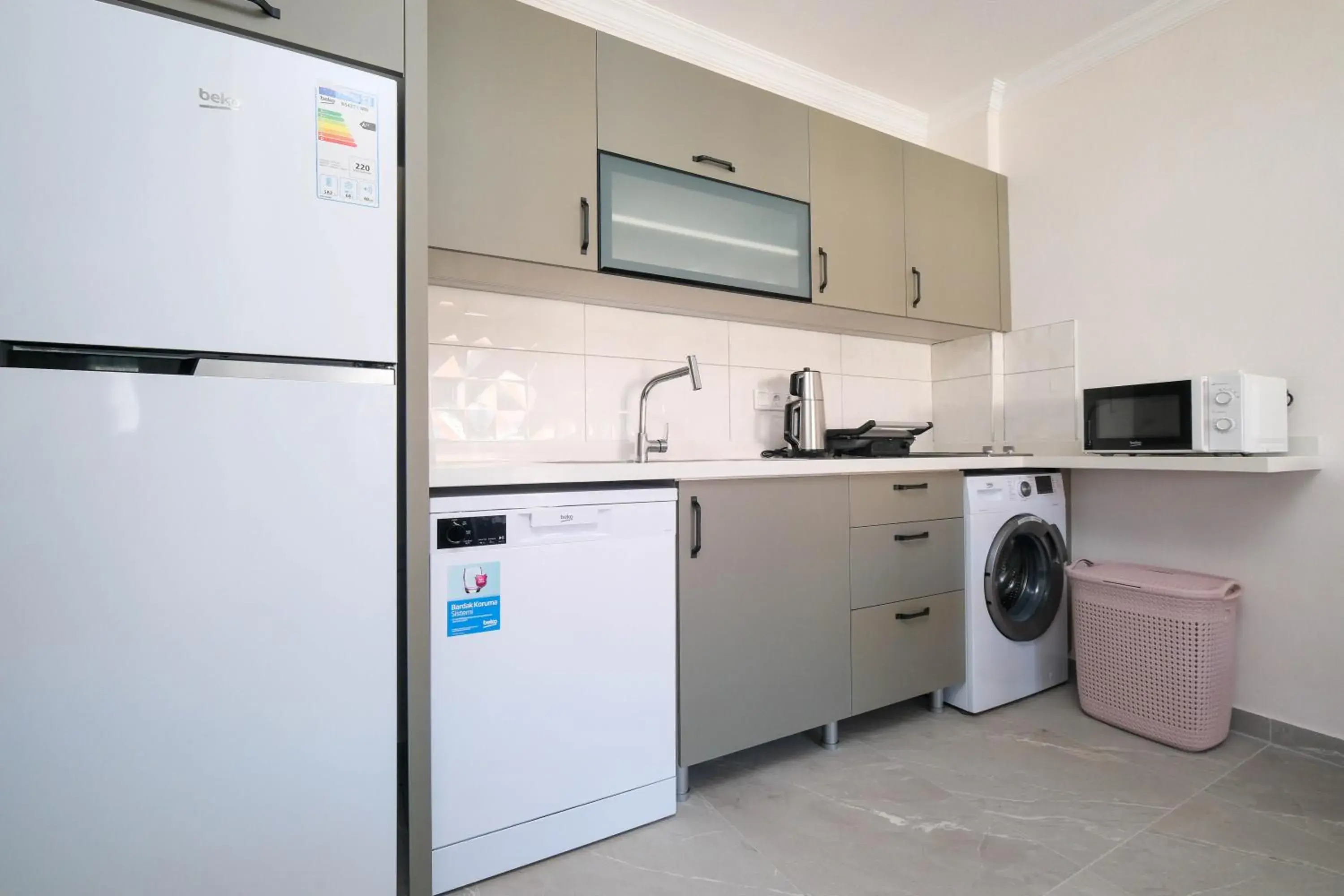 Apartment with Mountain View in The Diplomat Hotel Apartment with Mountain View in The Diplomat Hotel