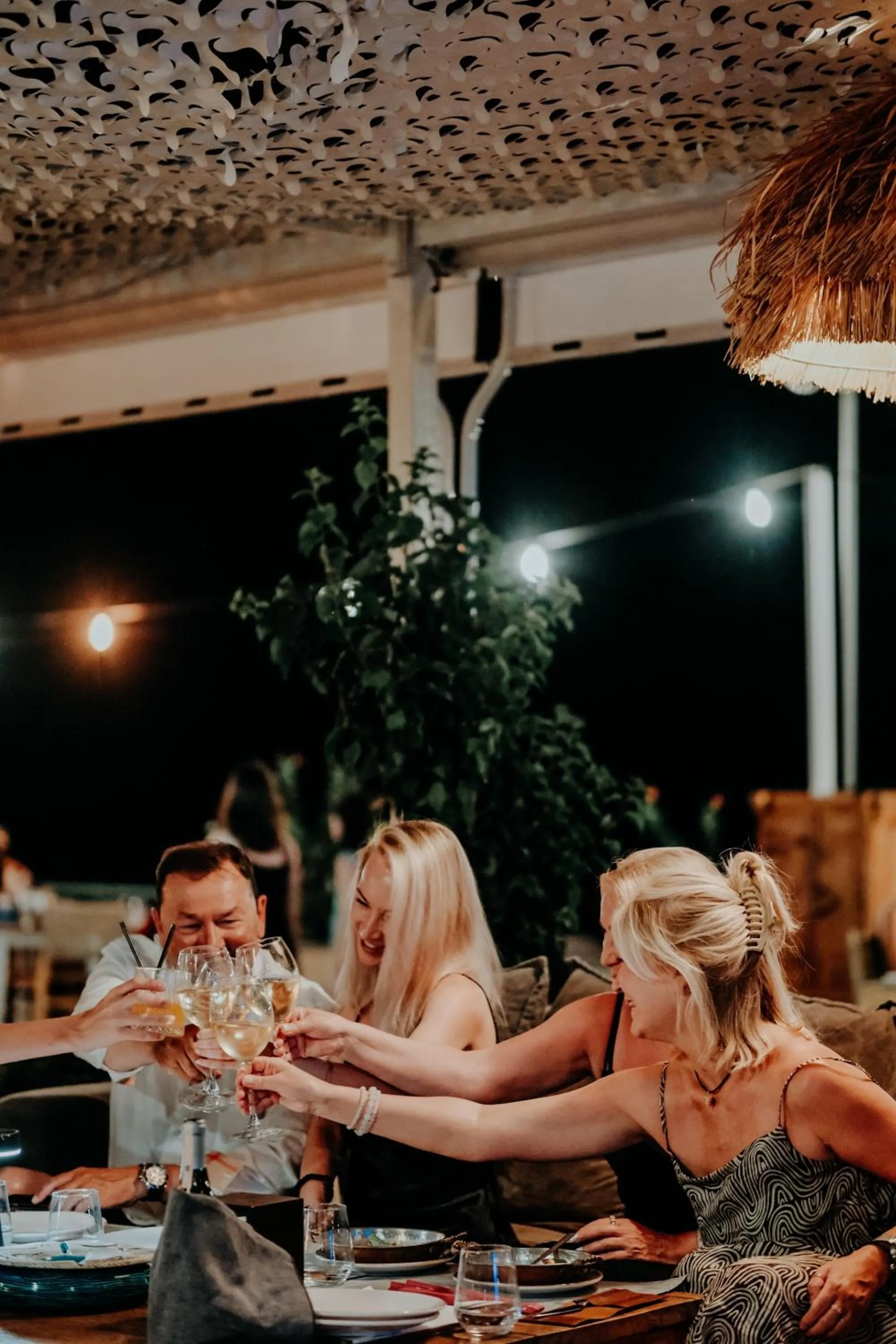 Restaurant/places to eat in The Diplomat Hotel