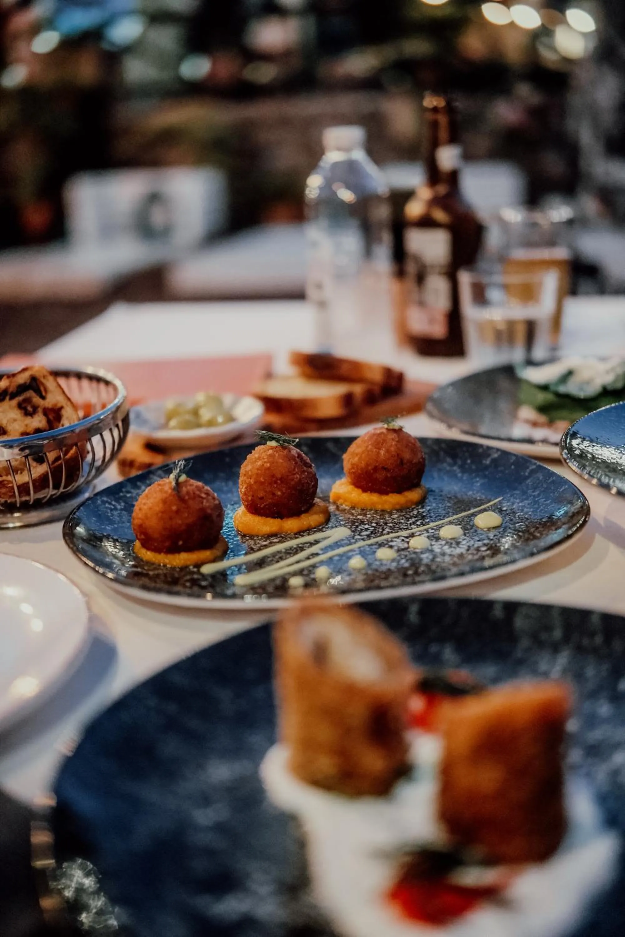 Restaurant/places to eat in The Diplomat Hotel