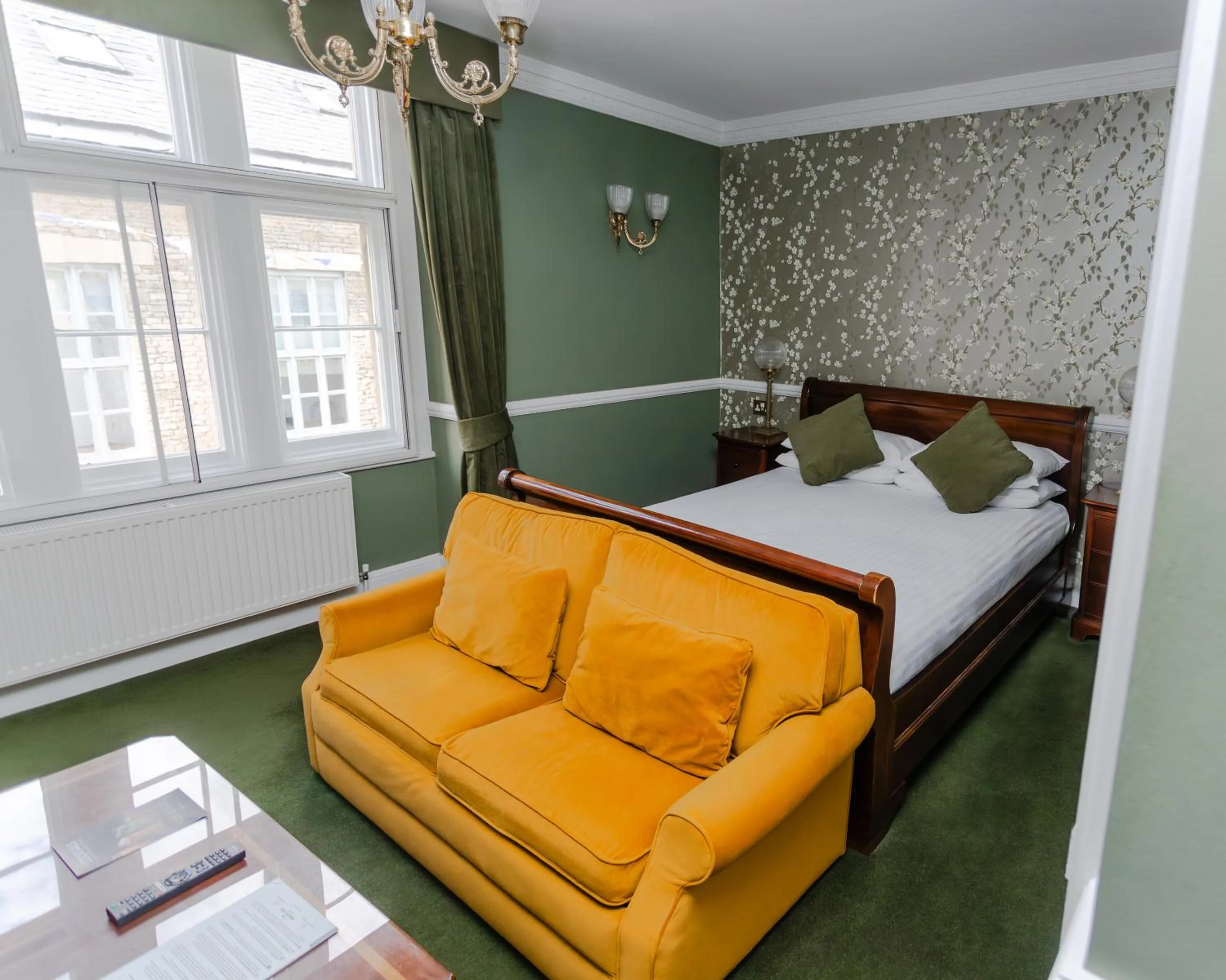 Bed in The Snooty Fox