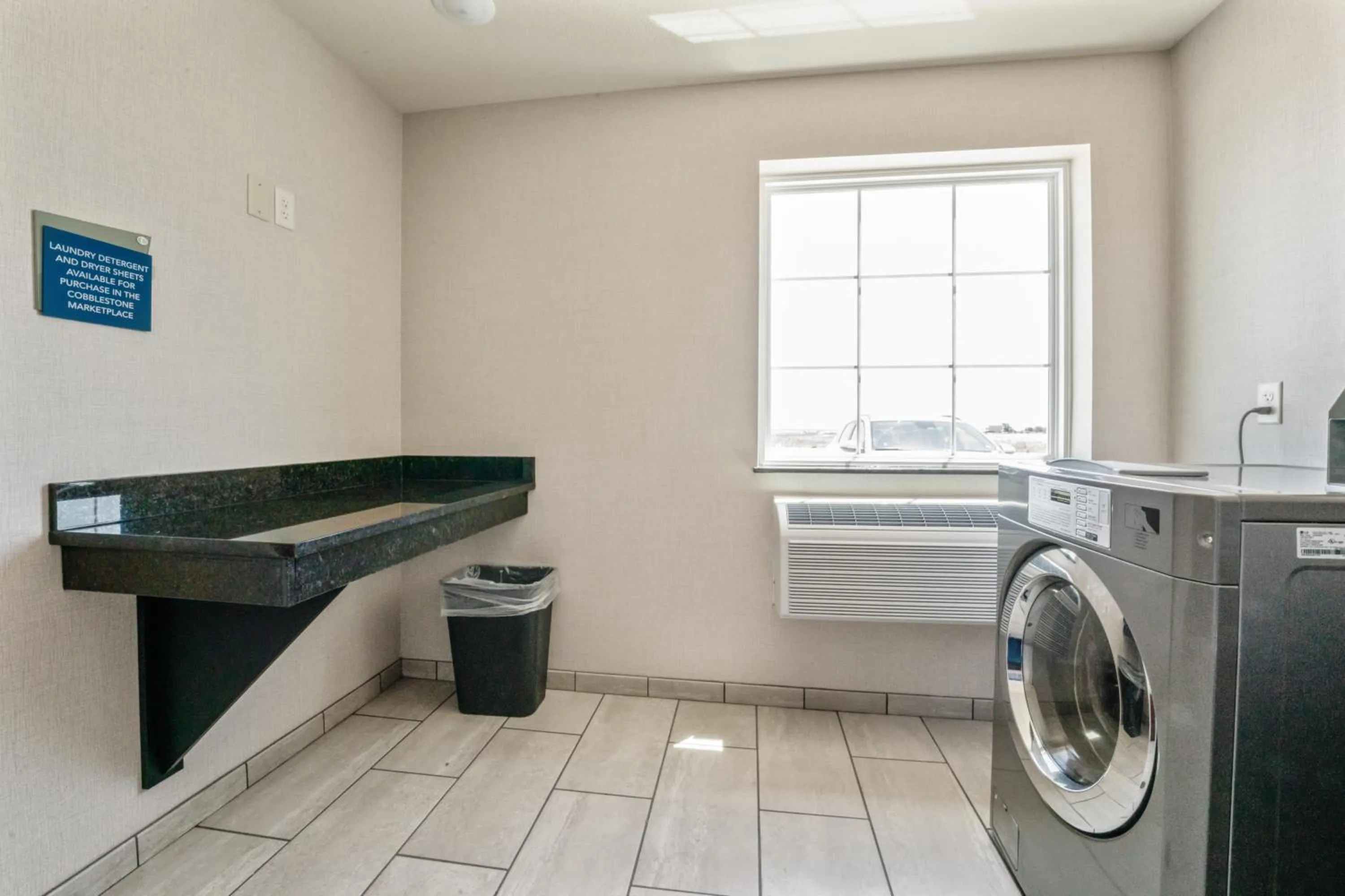 laundry in Cobblestone Inn & Suites - Boise City