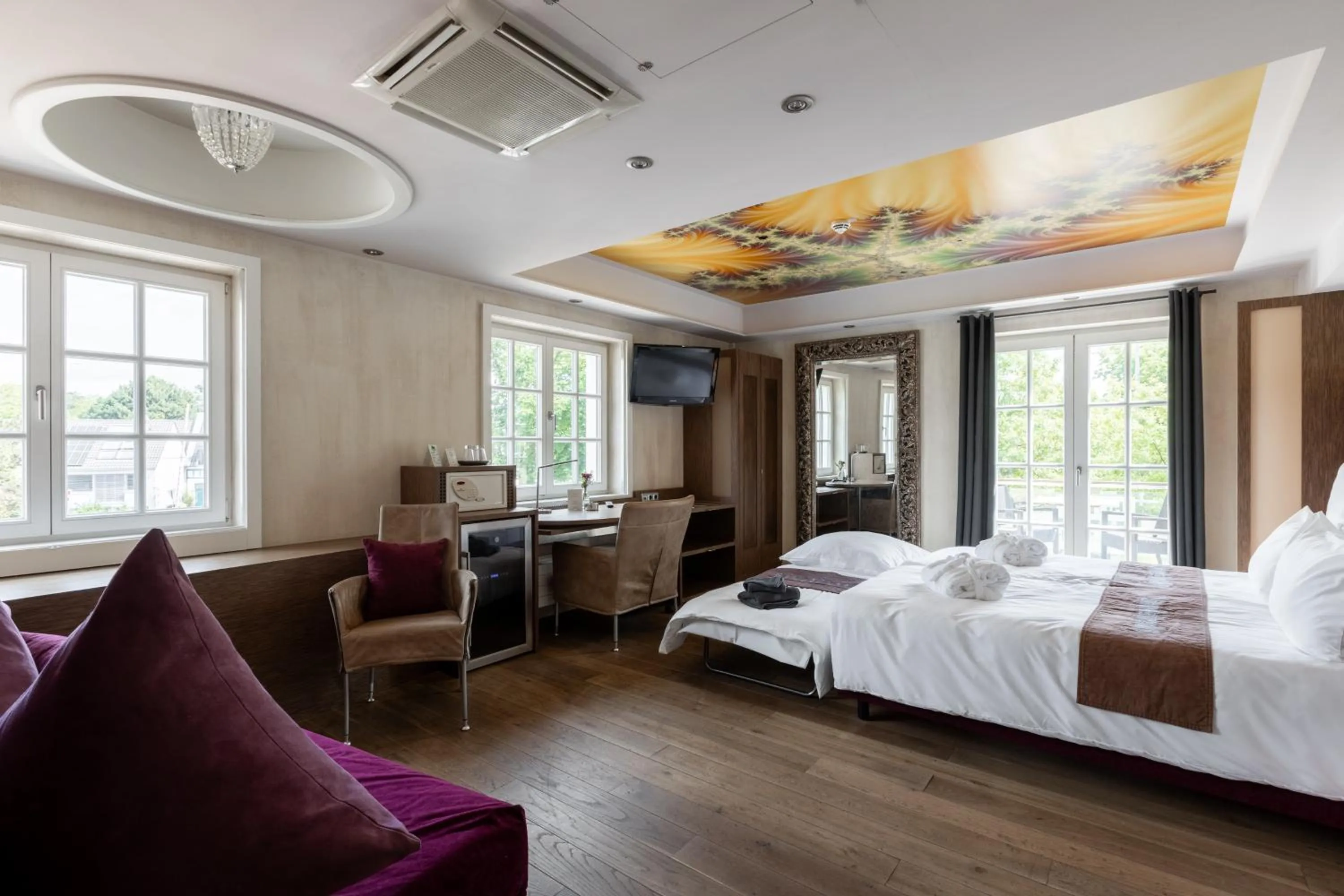 Photo of the whole room, Bed in Wirtshaus & Hotel Landsknecht