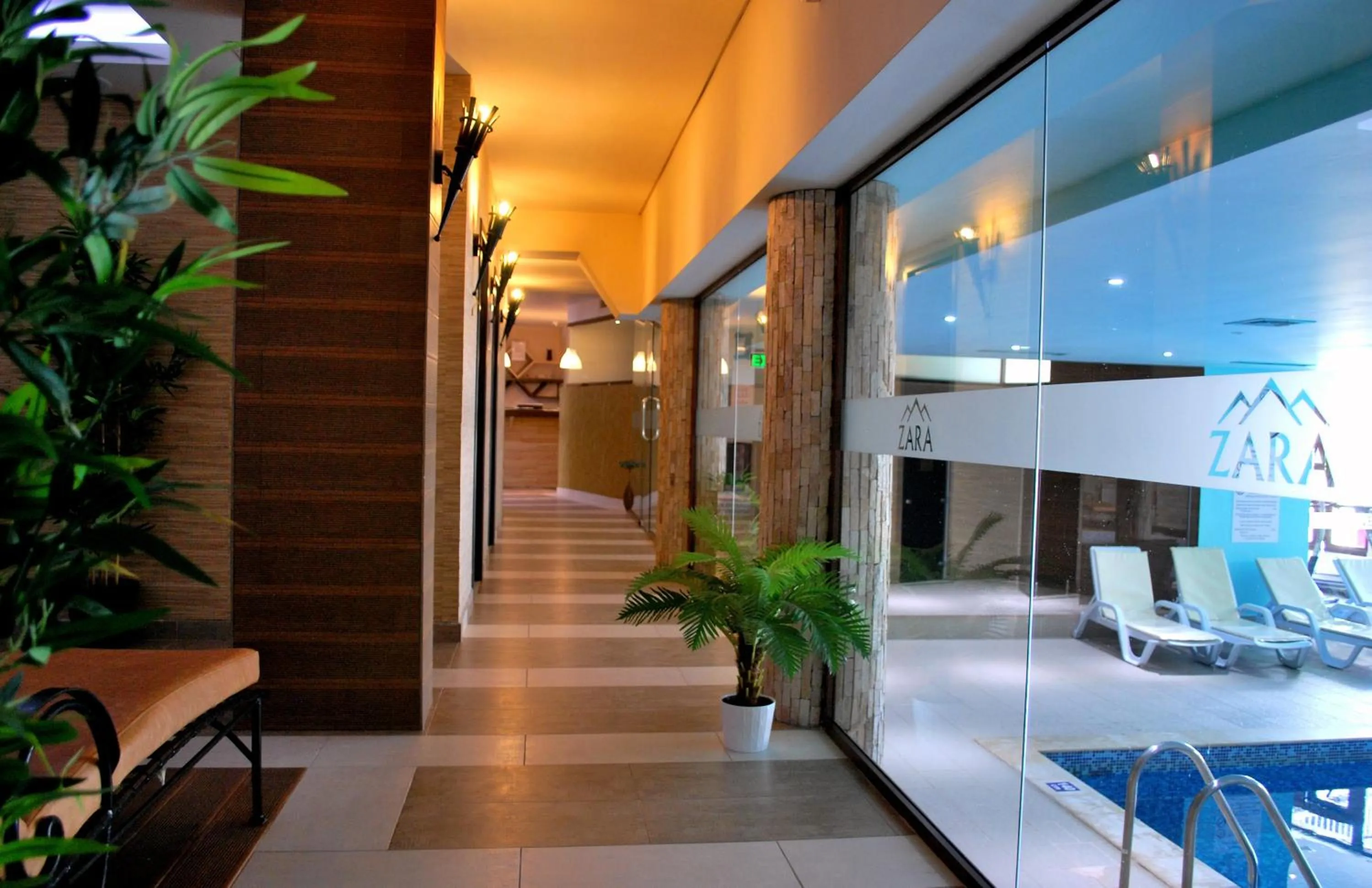 Facade/entrance in Hotel Zara