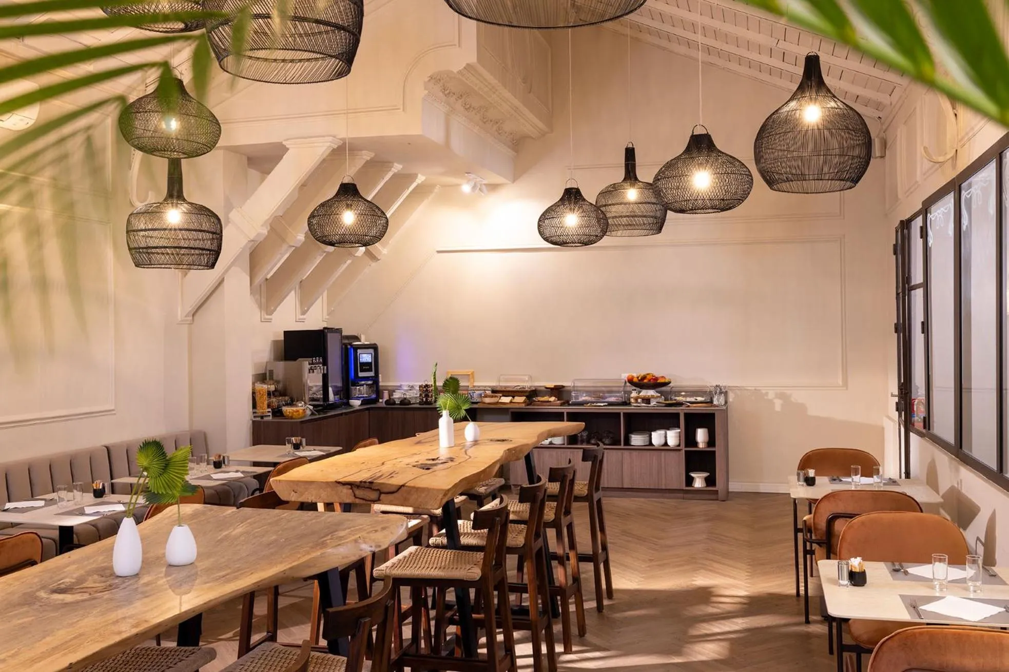 Breakfast in Crisol Lumière