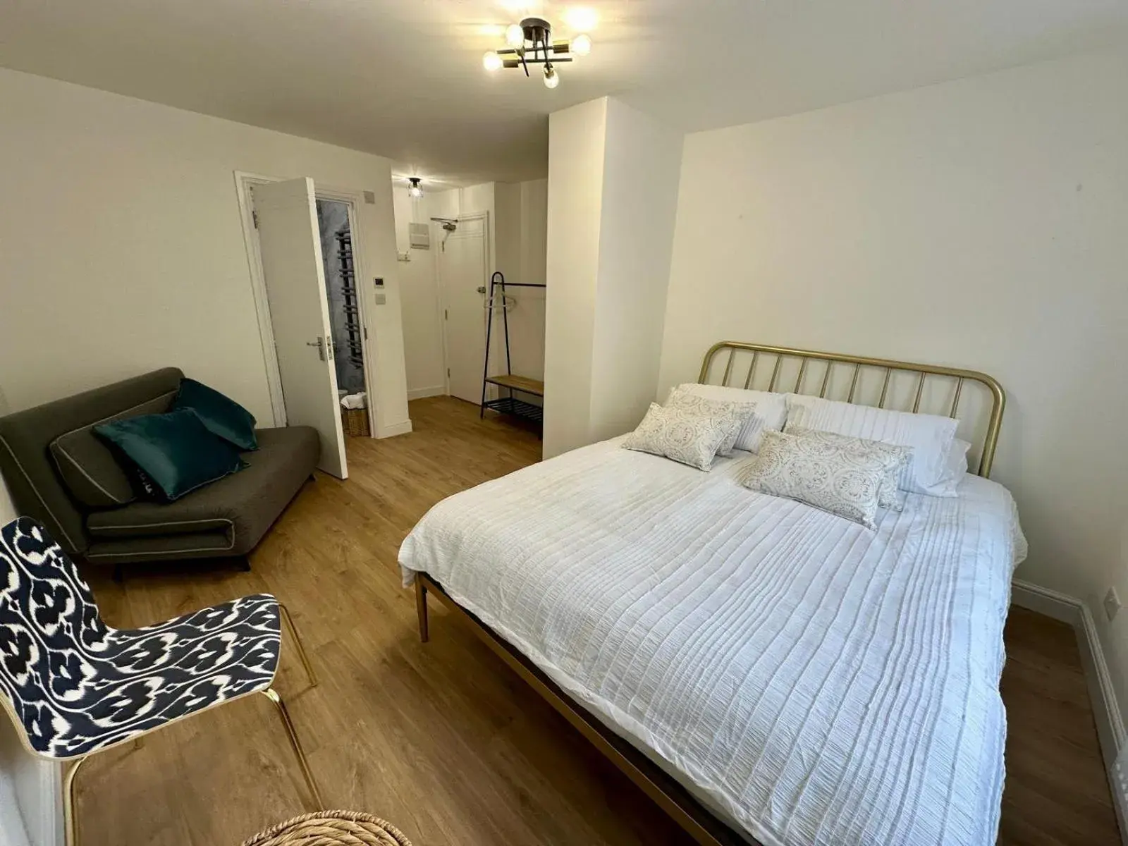 Superior Studio in Finsbury Park Studios Superior Studio in Finsbury Park Studios