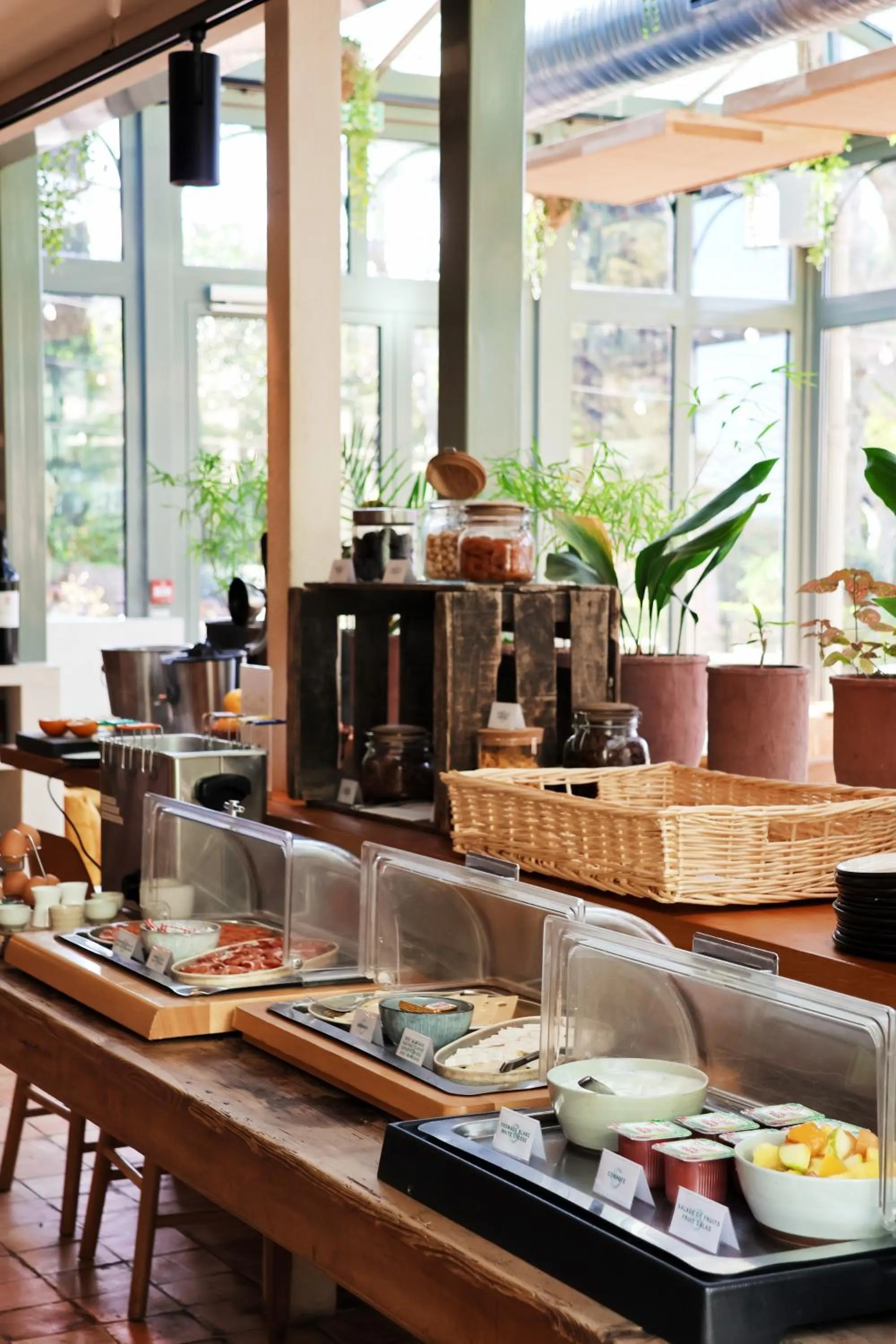 Food and drinks in Domaine Gao