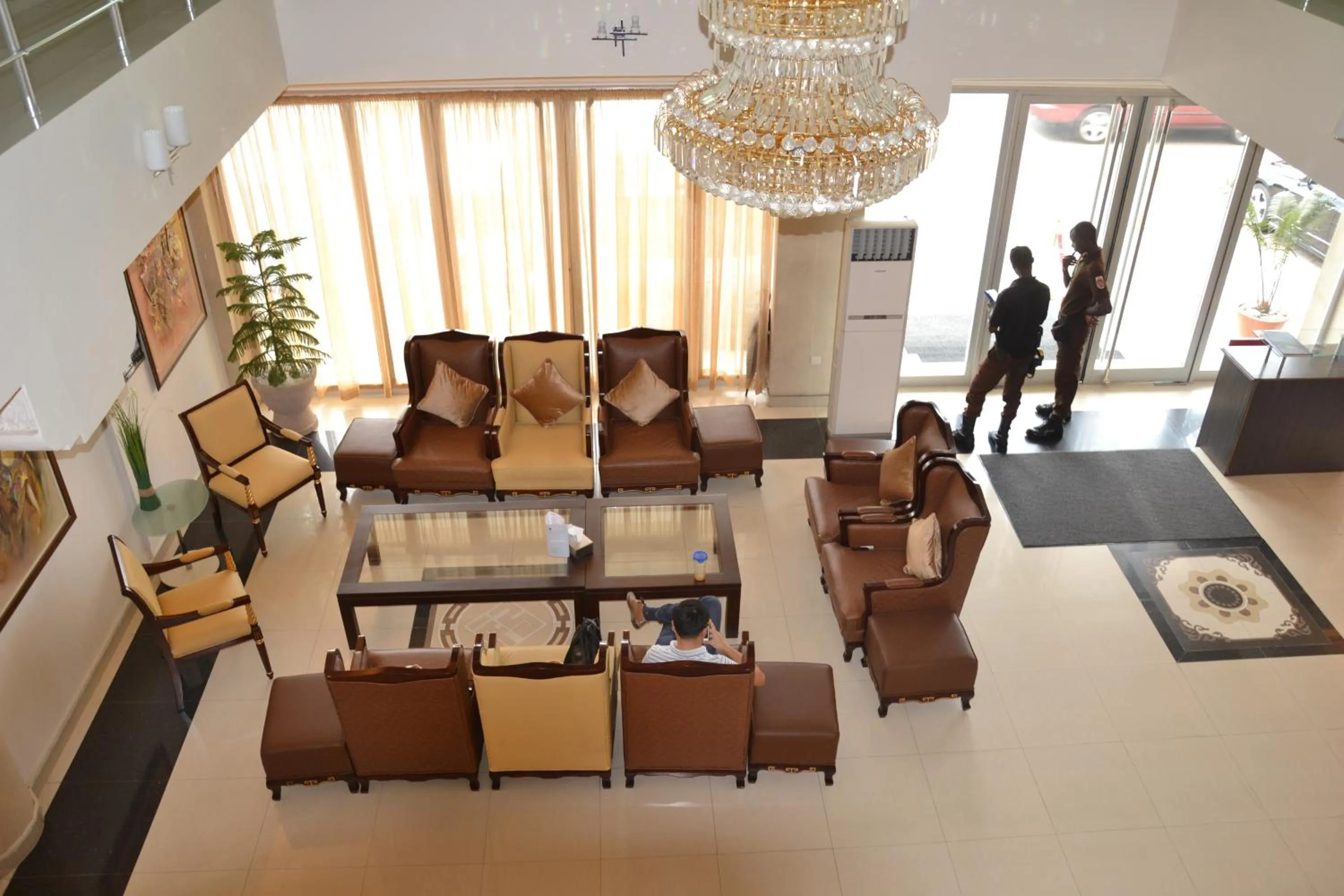 Living room in Nobila Airport Hotel