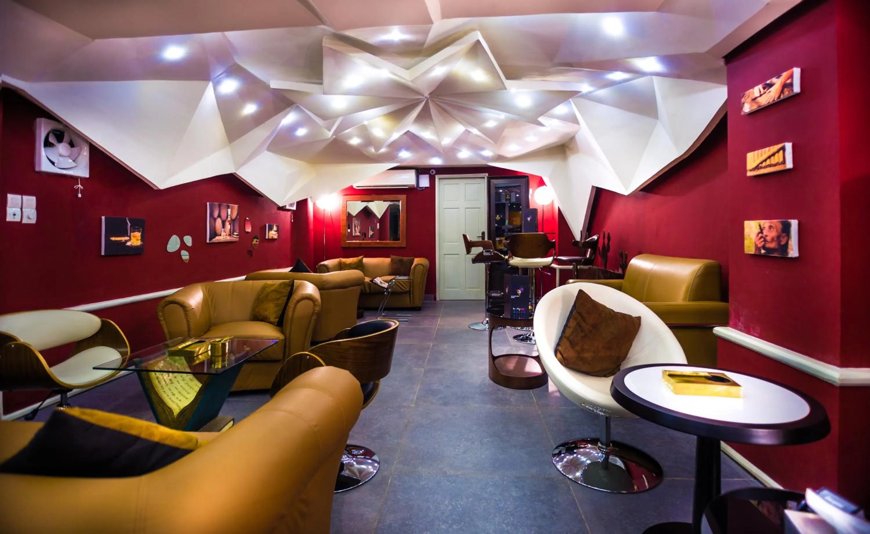 Lounge or bar in Nobila Airport Hotel