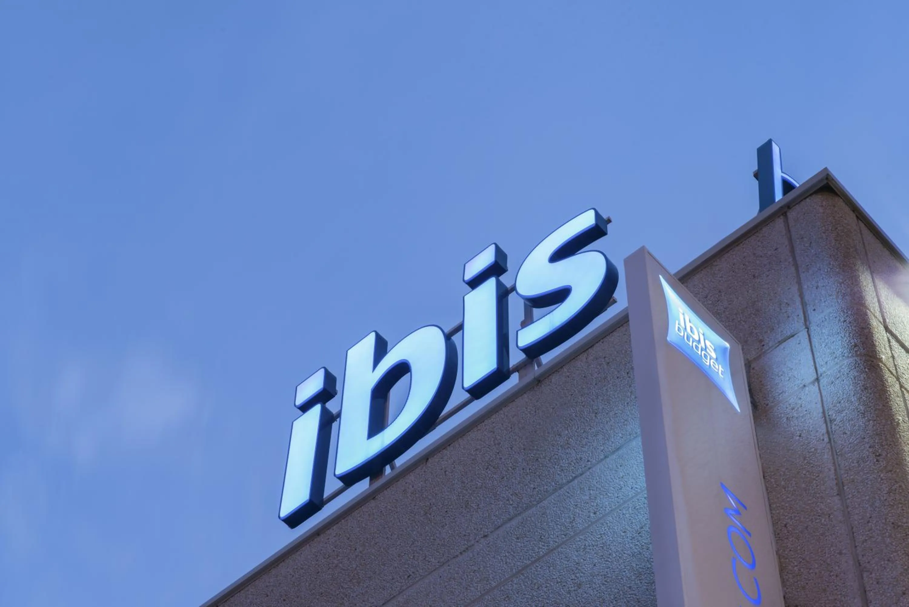 Facade/entrance in Ibis Budget Bilbao Barakaldo