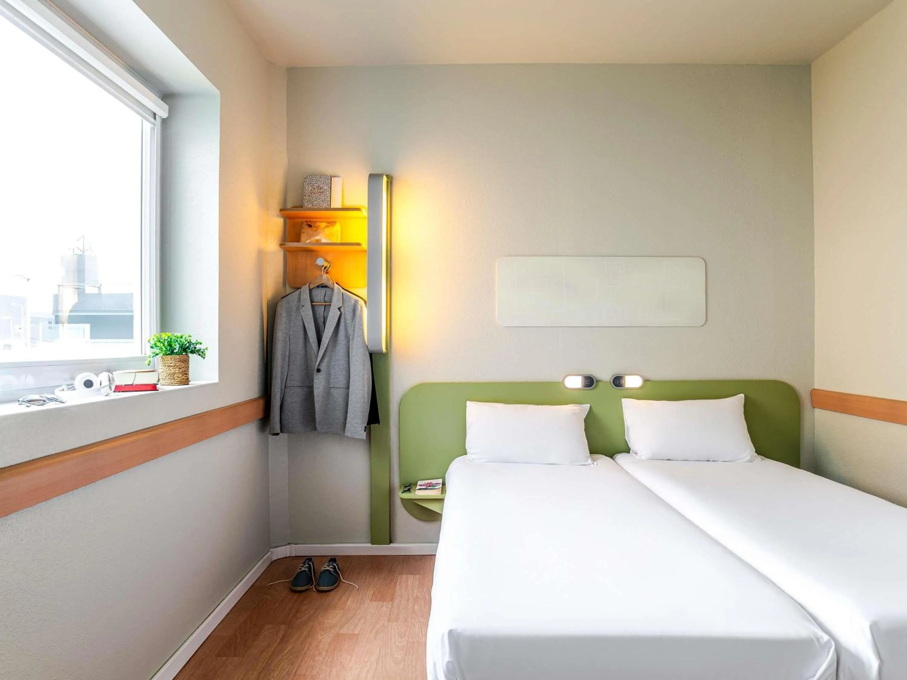 Bedroom, Bed in Ibis Budget Bilbao Barakaldo