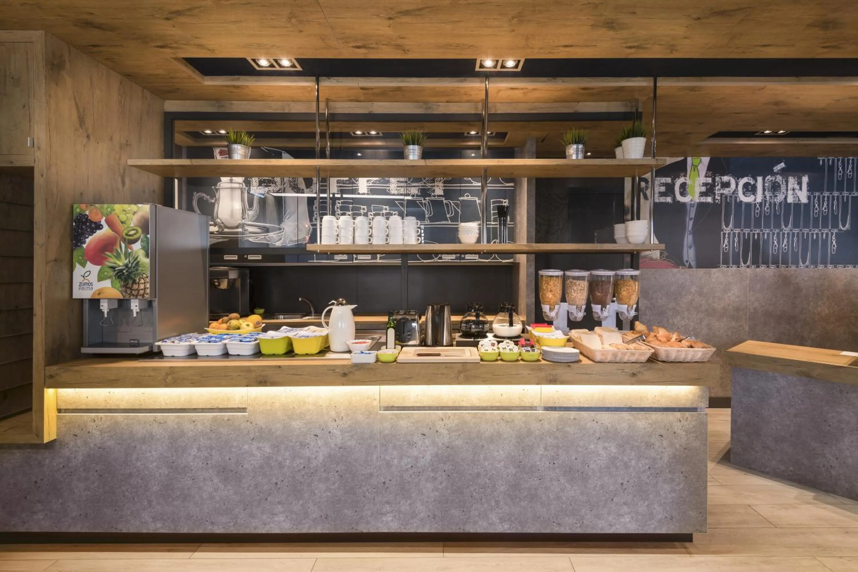 Food and drinks in Ibis Budget Bilbao Barakaldo