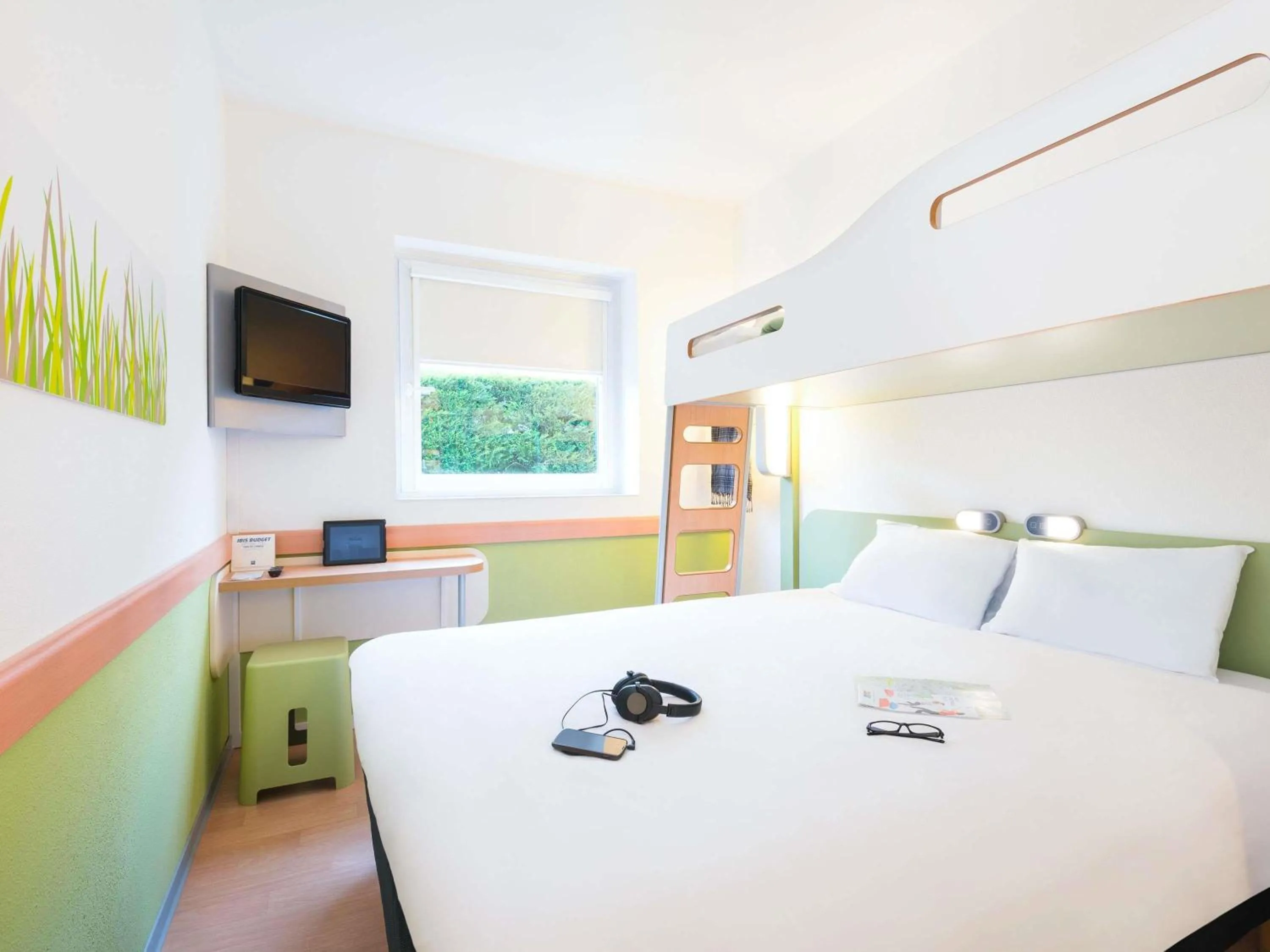 Bedroom, Bed in Ibis Budget Bilbao Barakaldo