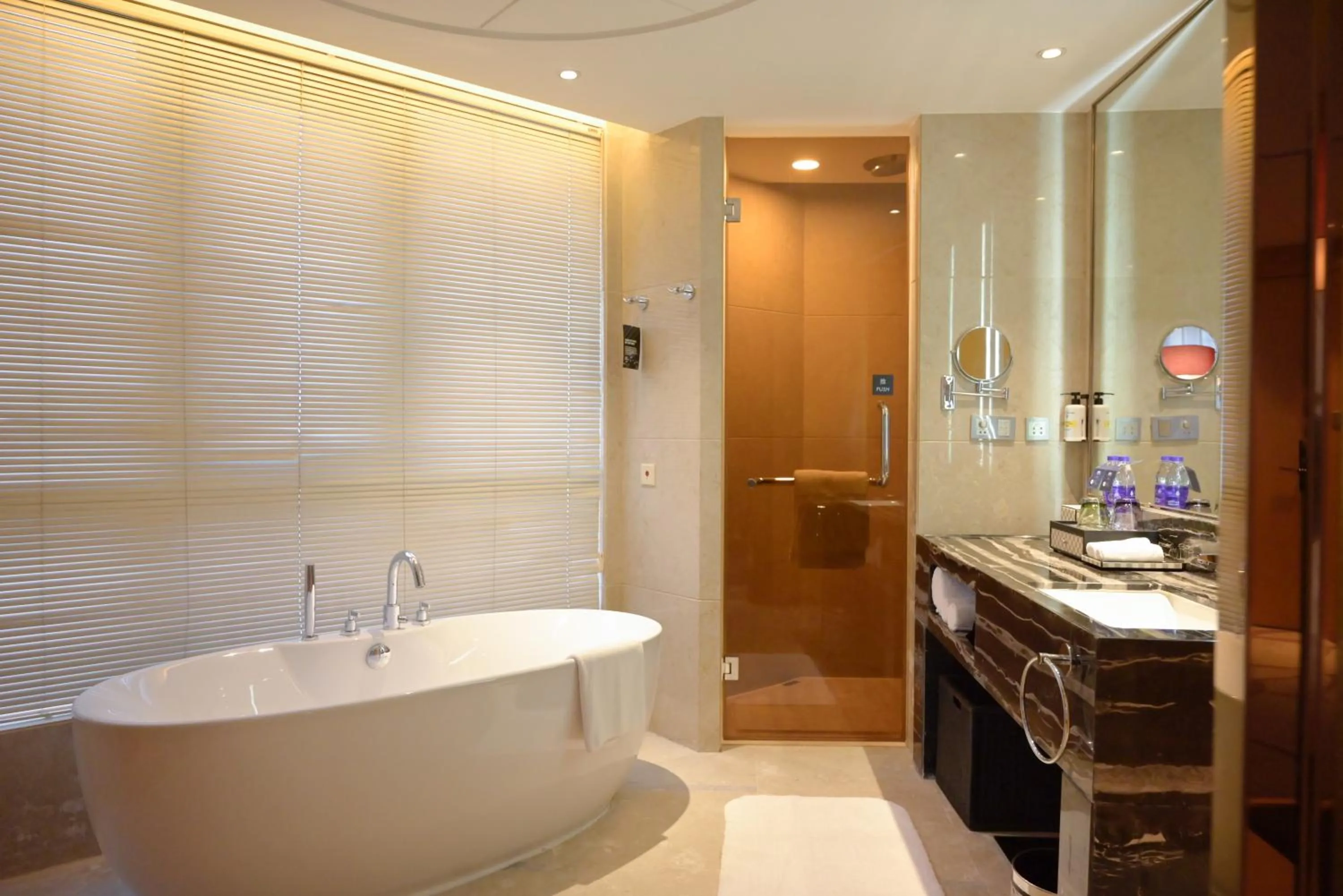 Bathroom in Pullman Wenzhou