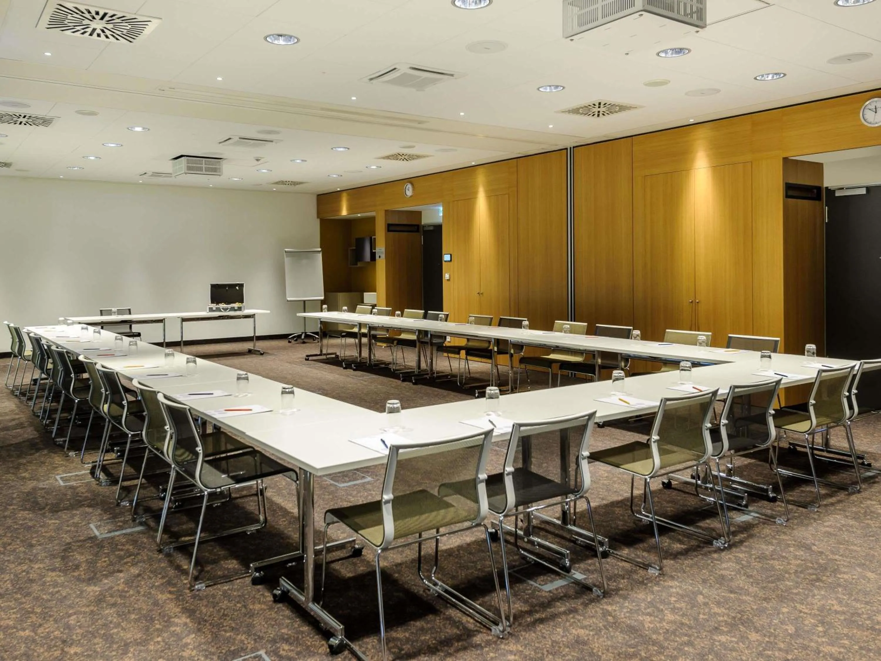 Meeting/conference room in Ibis München City Arnulfpark
