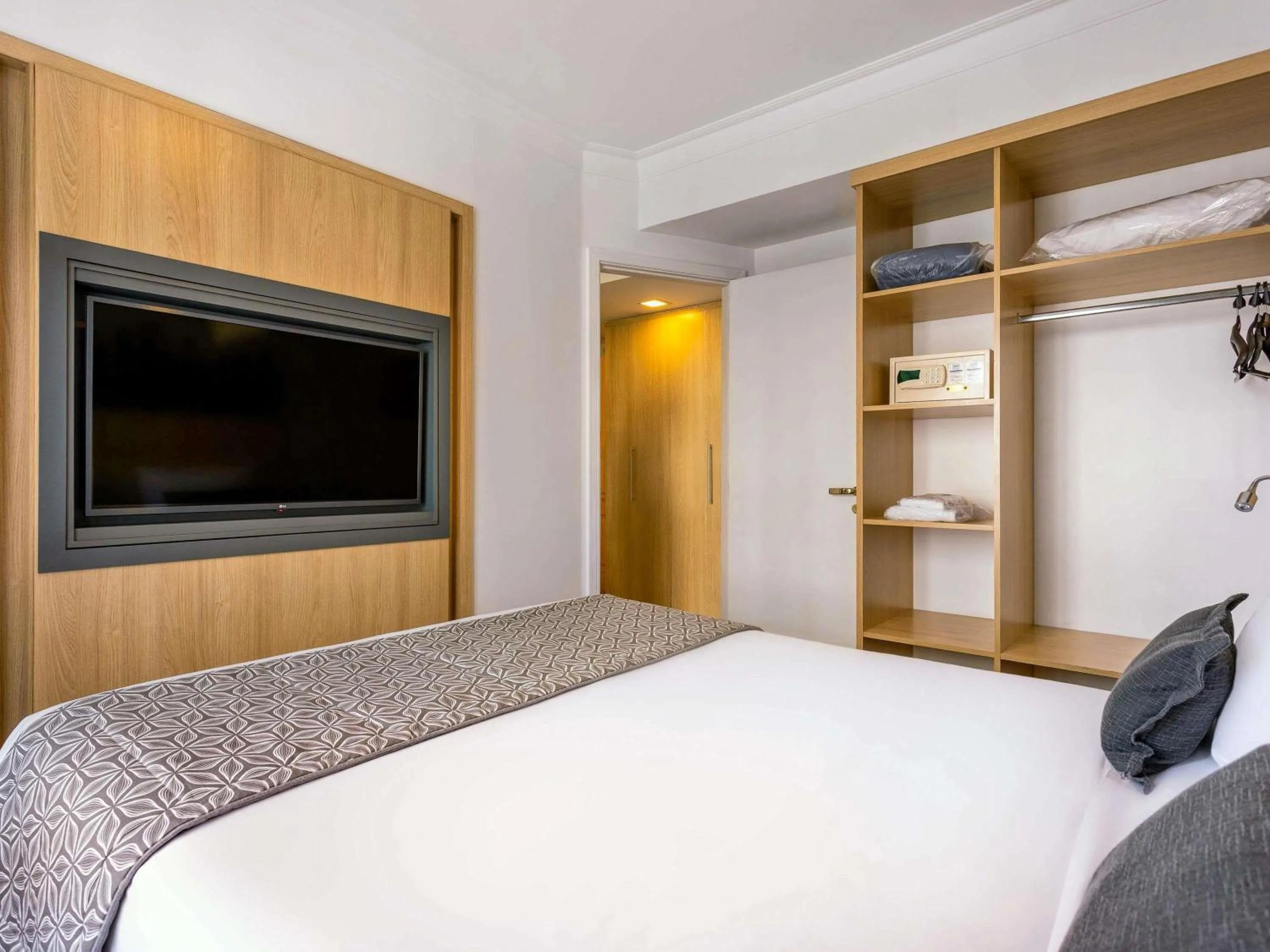 Bedroom, Bed in Mercure Sao Paulo Pinheiros