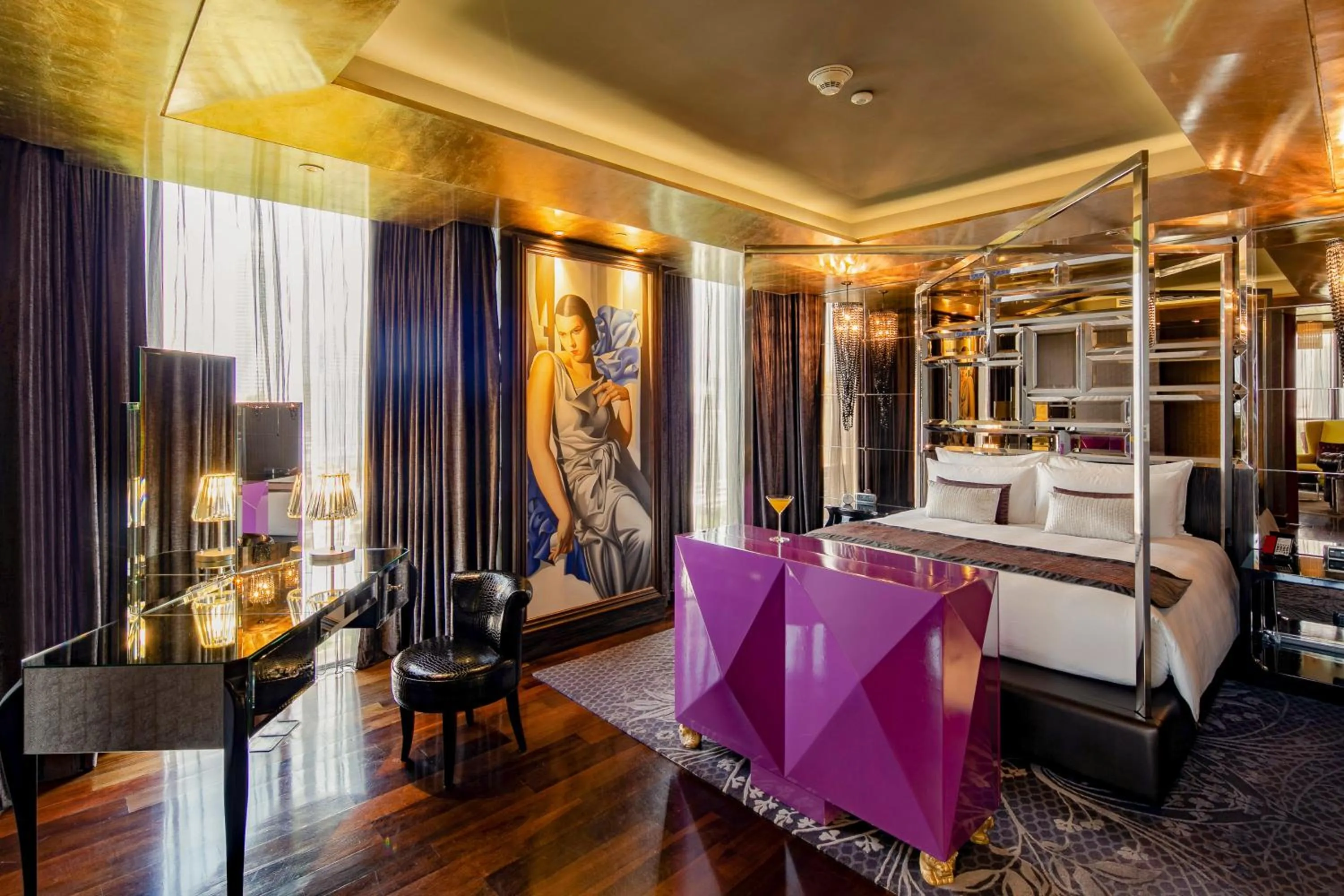 Photo of the whole room in Hotel Indigo Bangkok Wireless Road by IHG