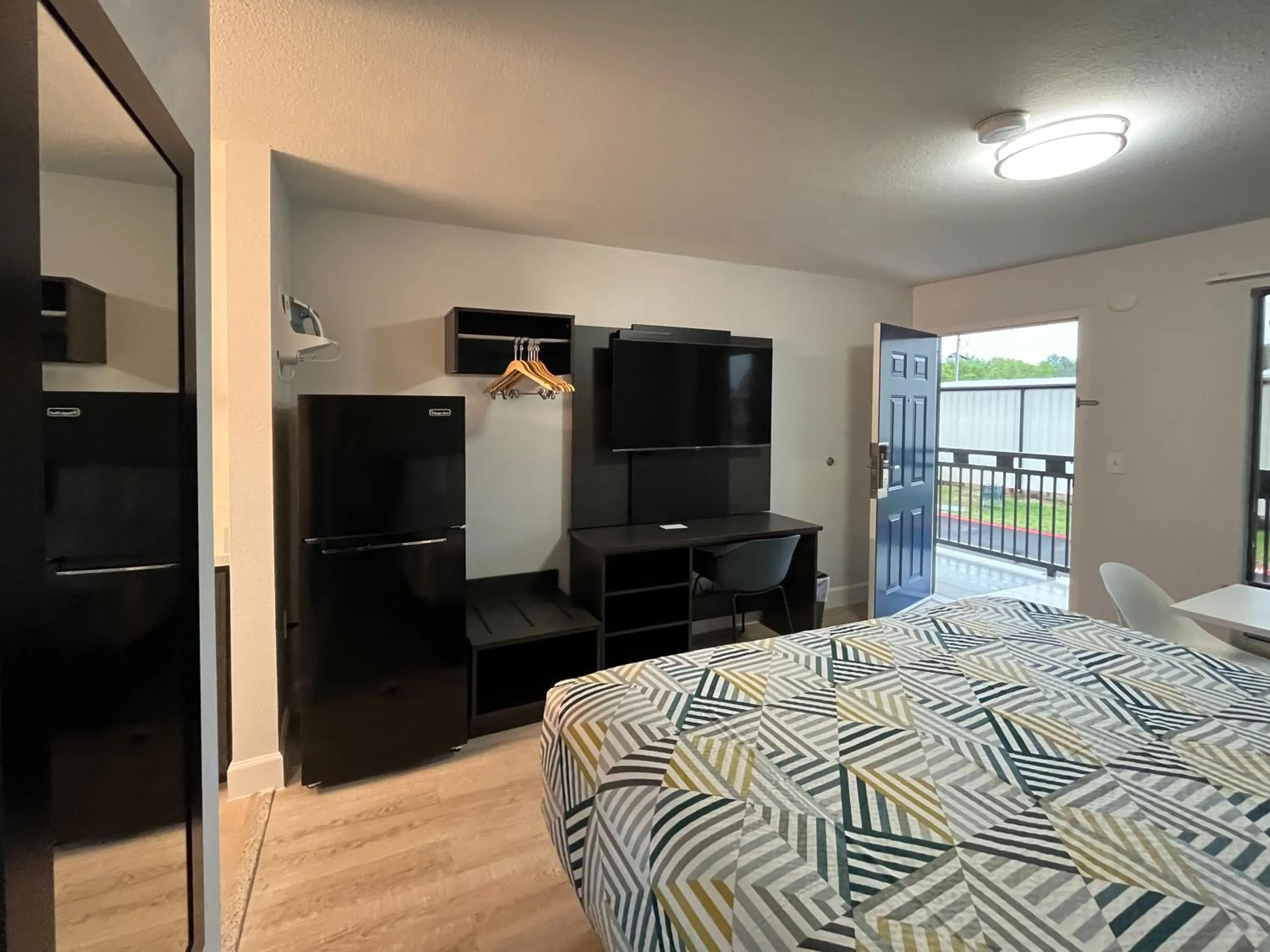 Bedroom in Studio 6 Conroe, TX