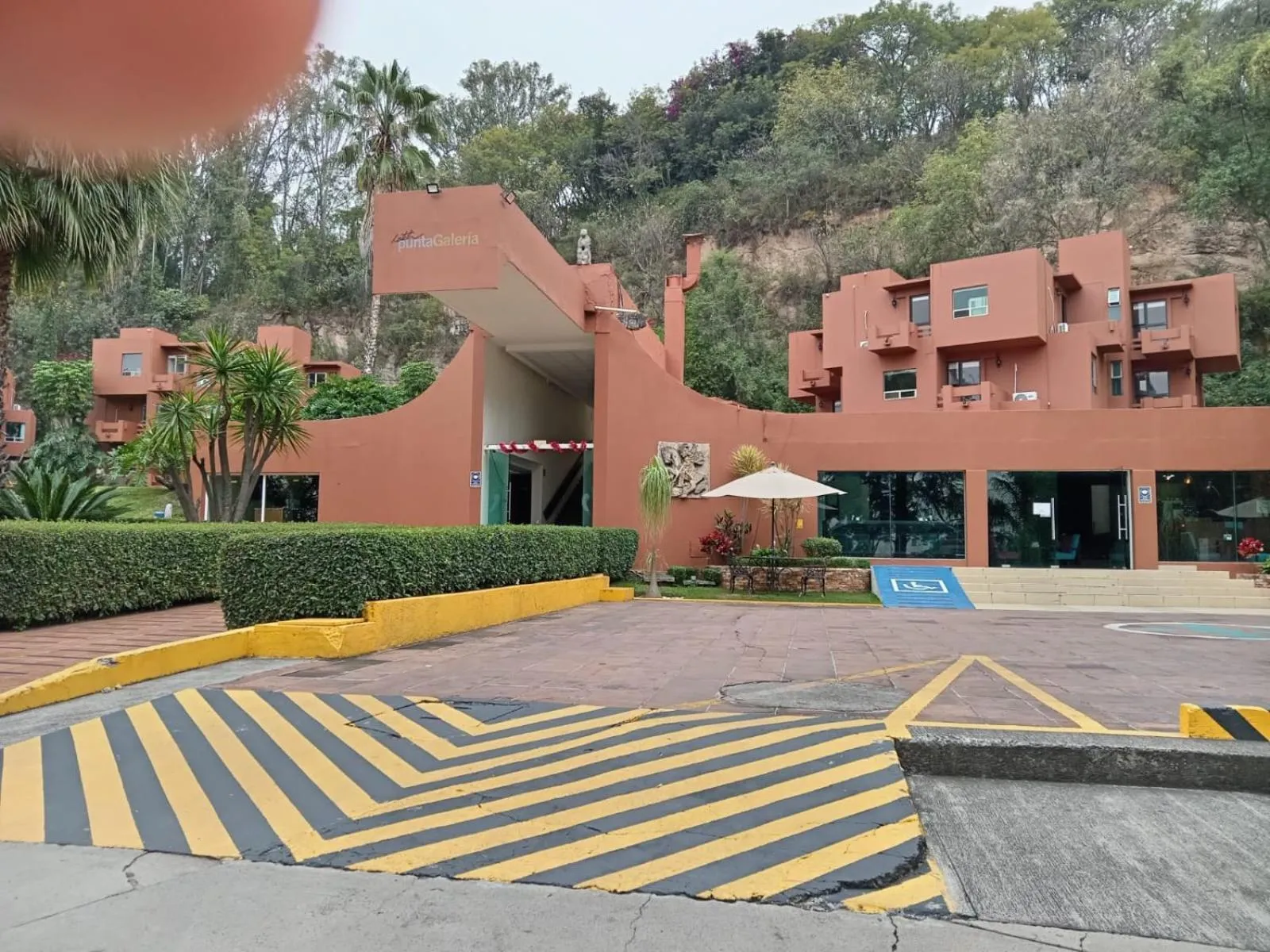HOTEL PUNTA GALERIA